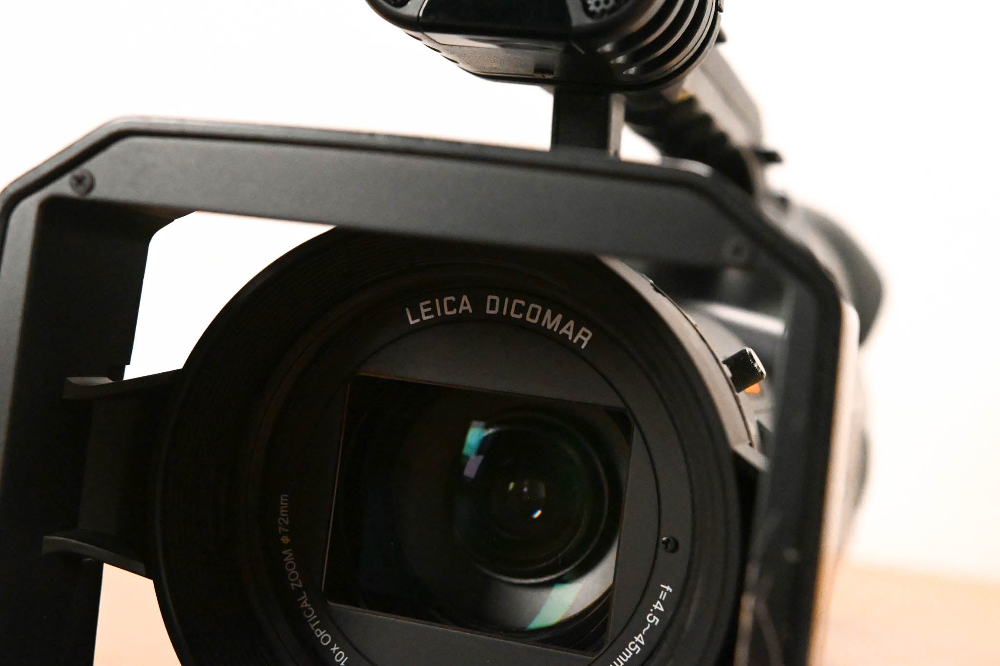 Panasonic AG-DVX100B 3-CCD Mini-DV Cinema Video Camcorder
