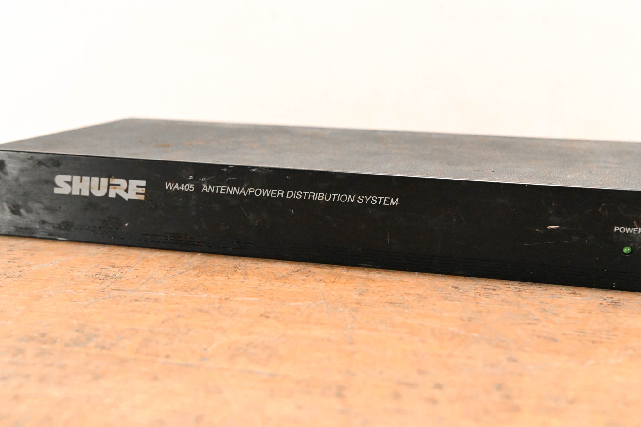 Shure WA405 Antenna/Power Distribution System