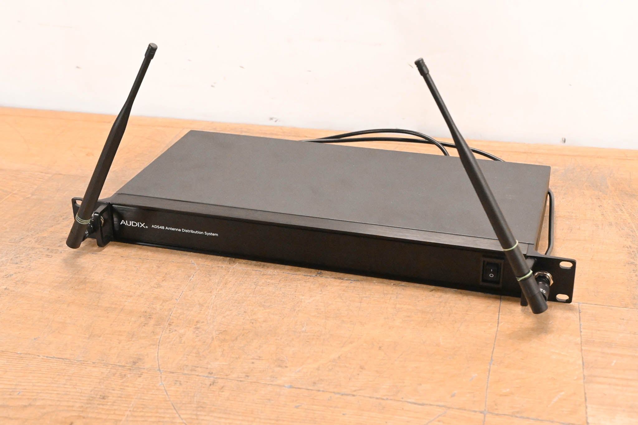 Audix ADS48 UHF Antenna Distribution System