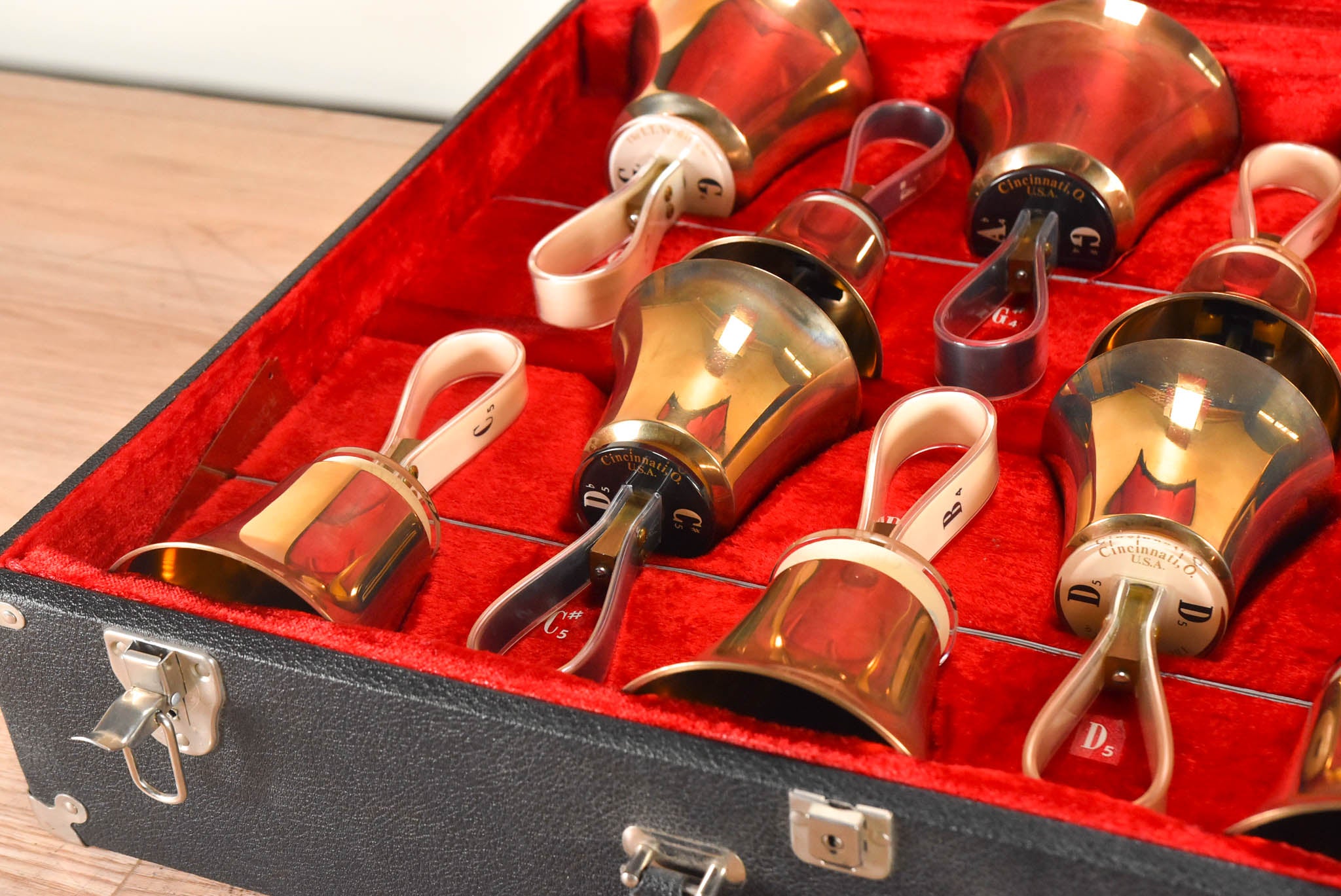 I.T. Verdin Co. Handbells Case (G4-F#5)