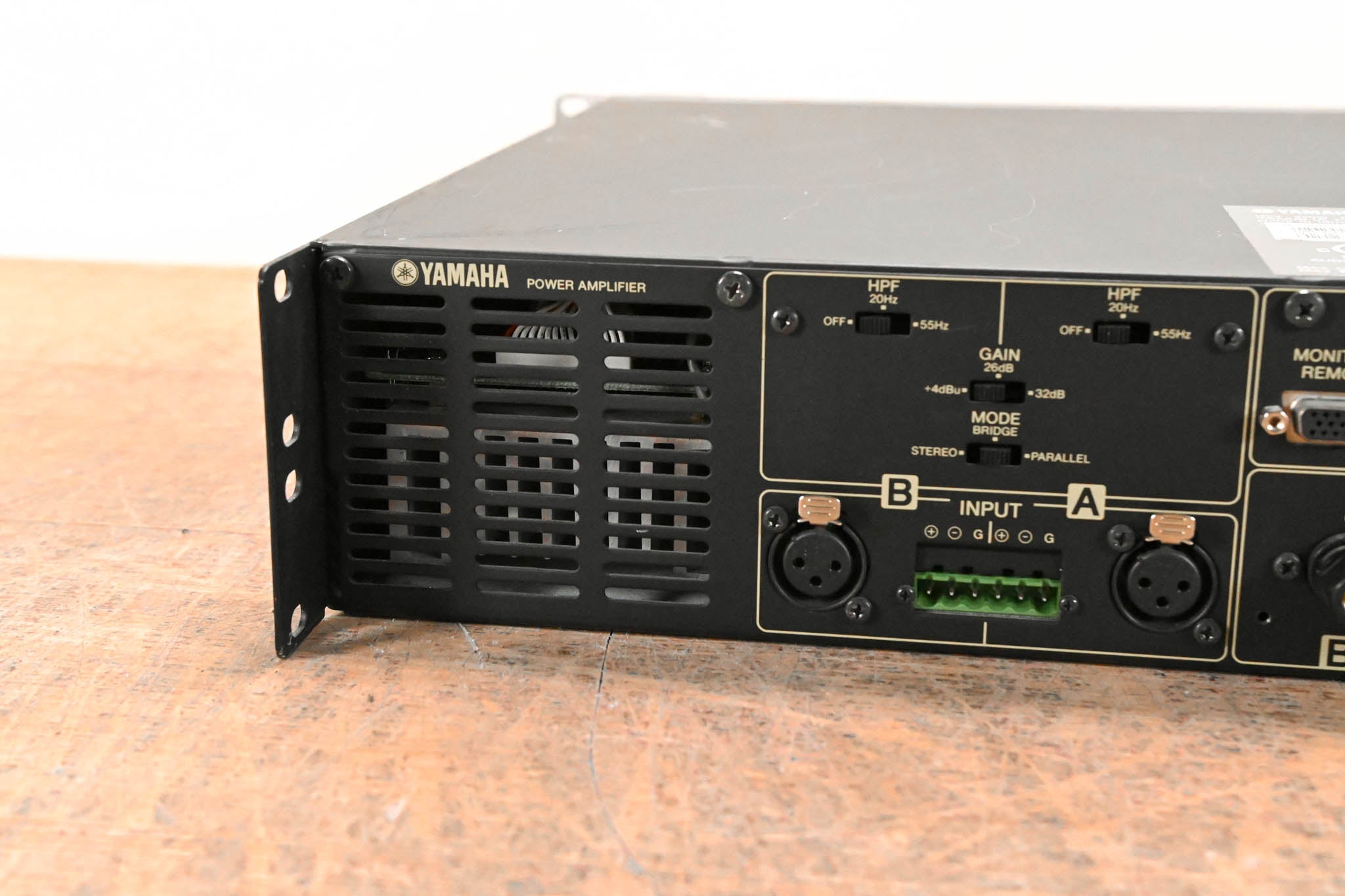 Yamaha XP2500 2-Channel Power Amplifier