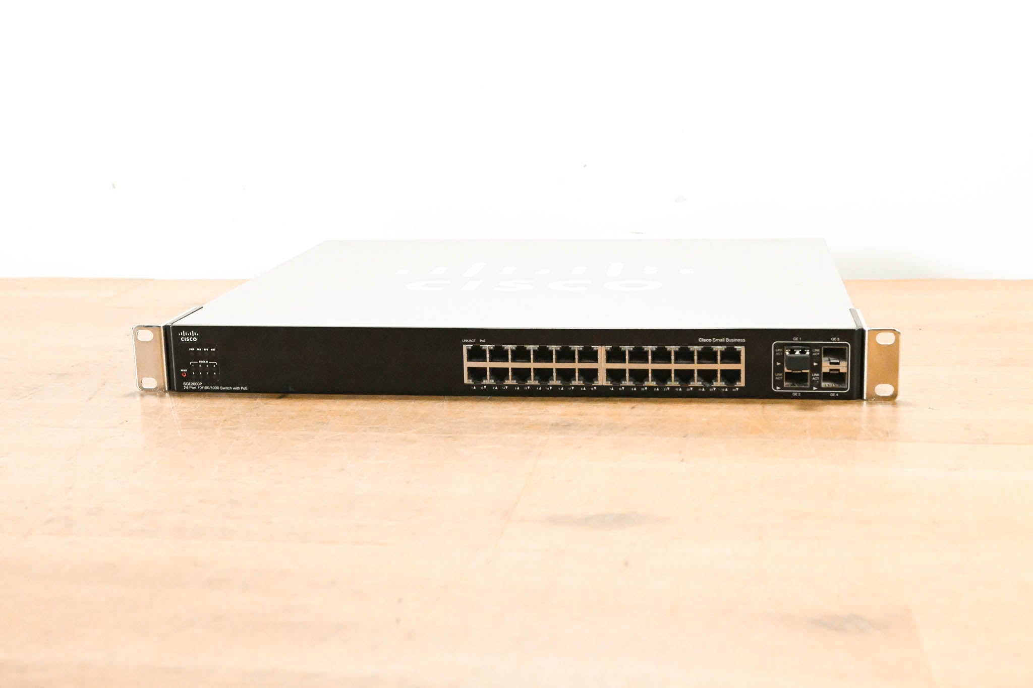 Cisco SGE2000P 24-Port Gigabit Ethernet Switch with PoE