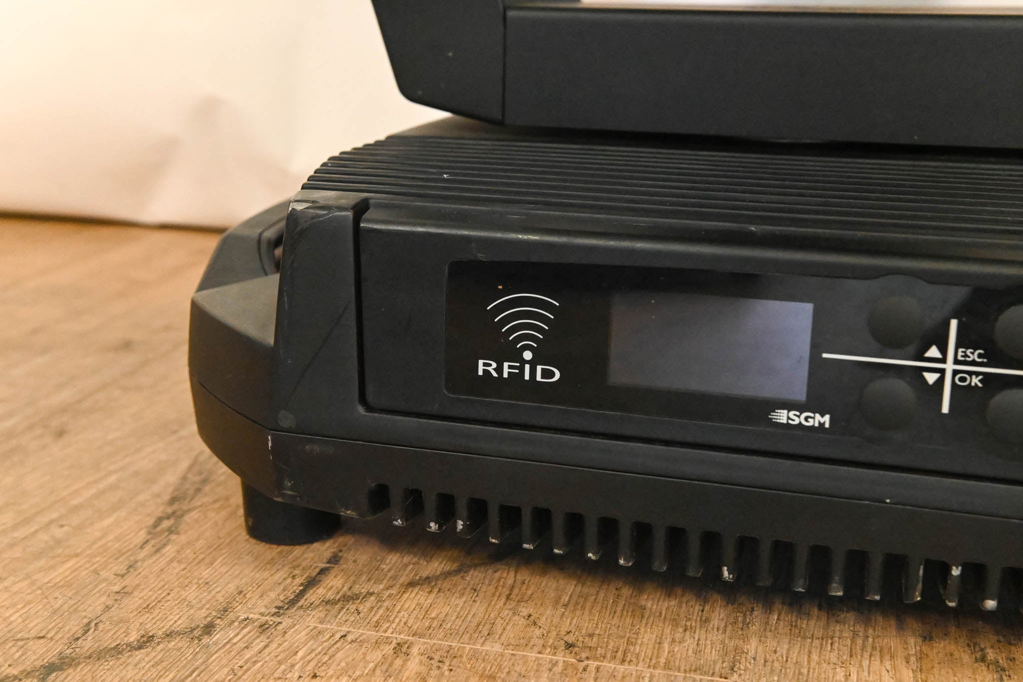 SGM G-Spot LED Moving Head (NO POWER CABLE)