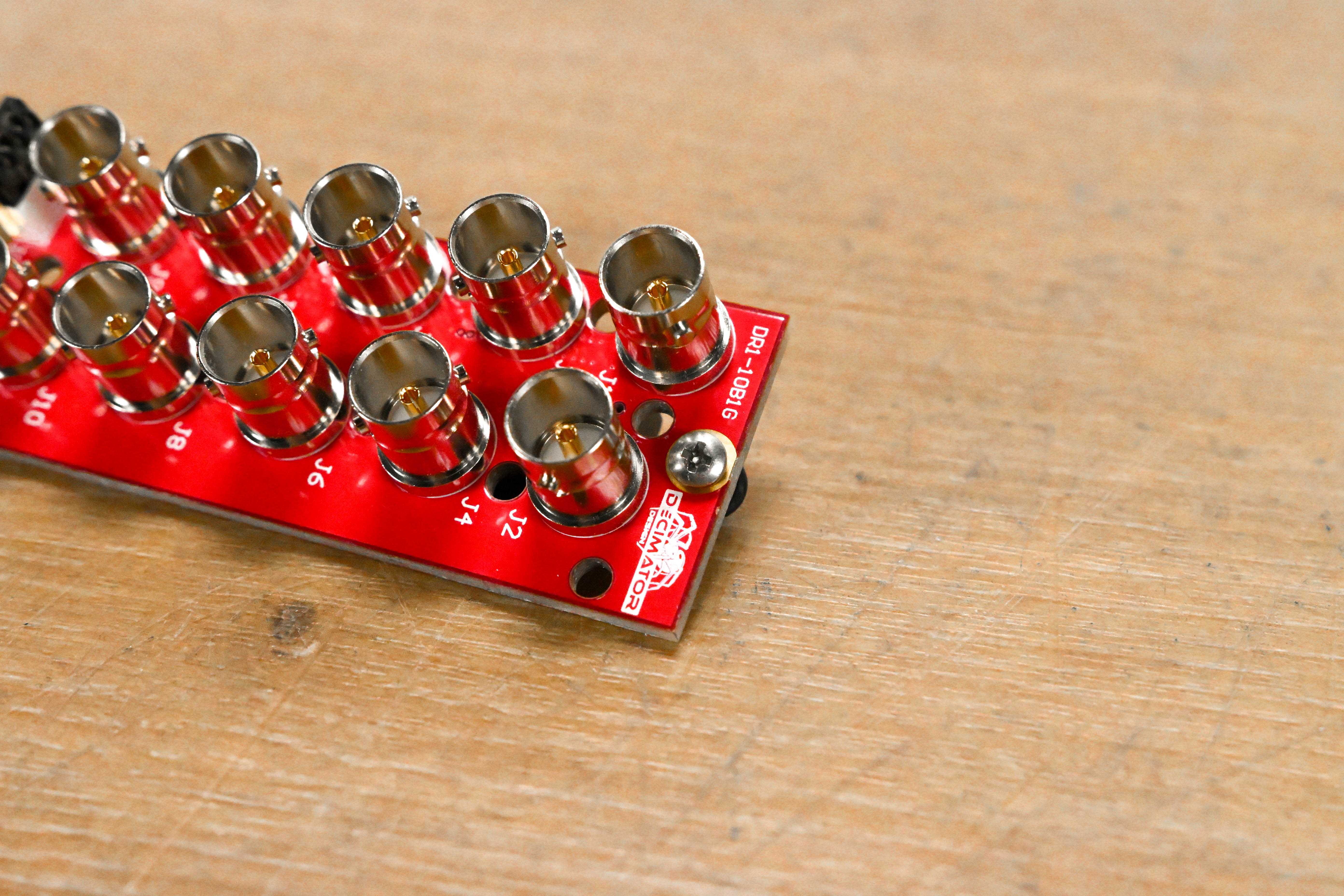 Decimator Design DR1-10B1G BNC Rear I/O Module