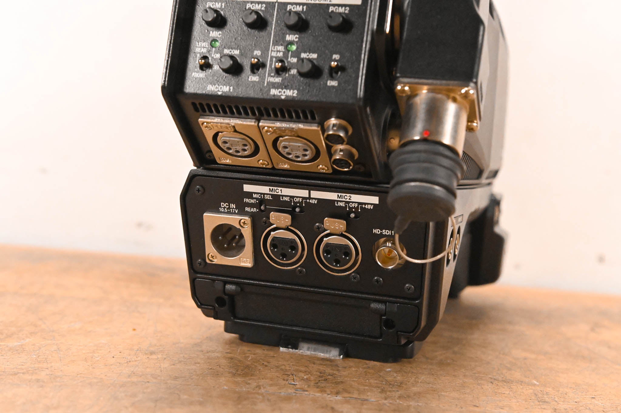 Hitachi SK-HD1000 HDTV Camera with CA-HF1000 Fiber Camera Adapter