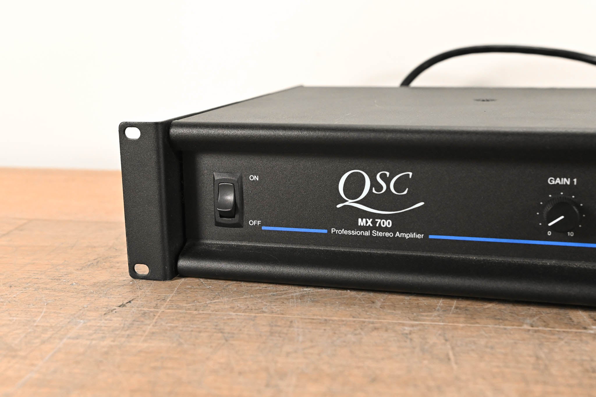 QSC MX 700 2-Channel Power Amplifier