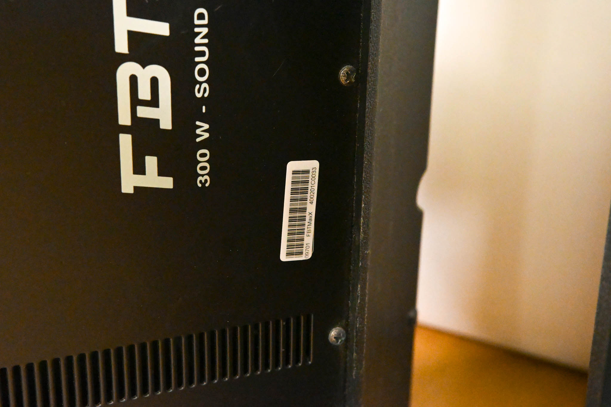 FBT MaxX 4 300W Sound Reinforcement Monitor (PAIR)