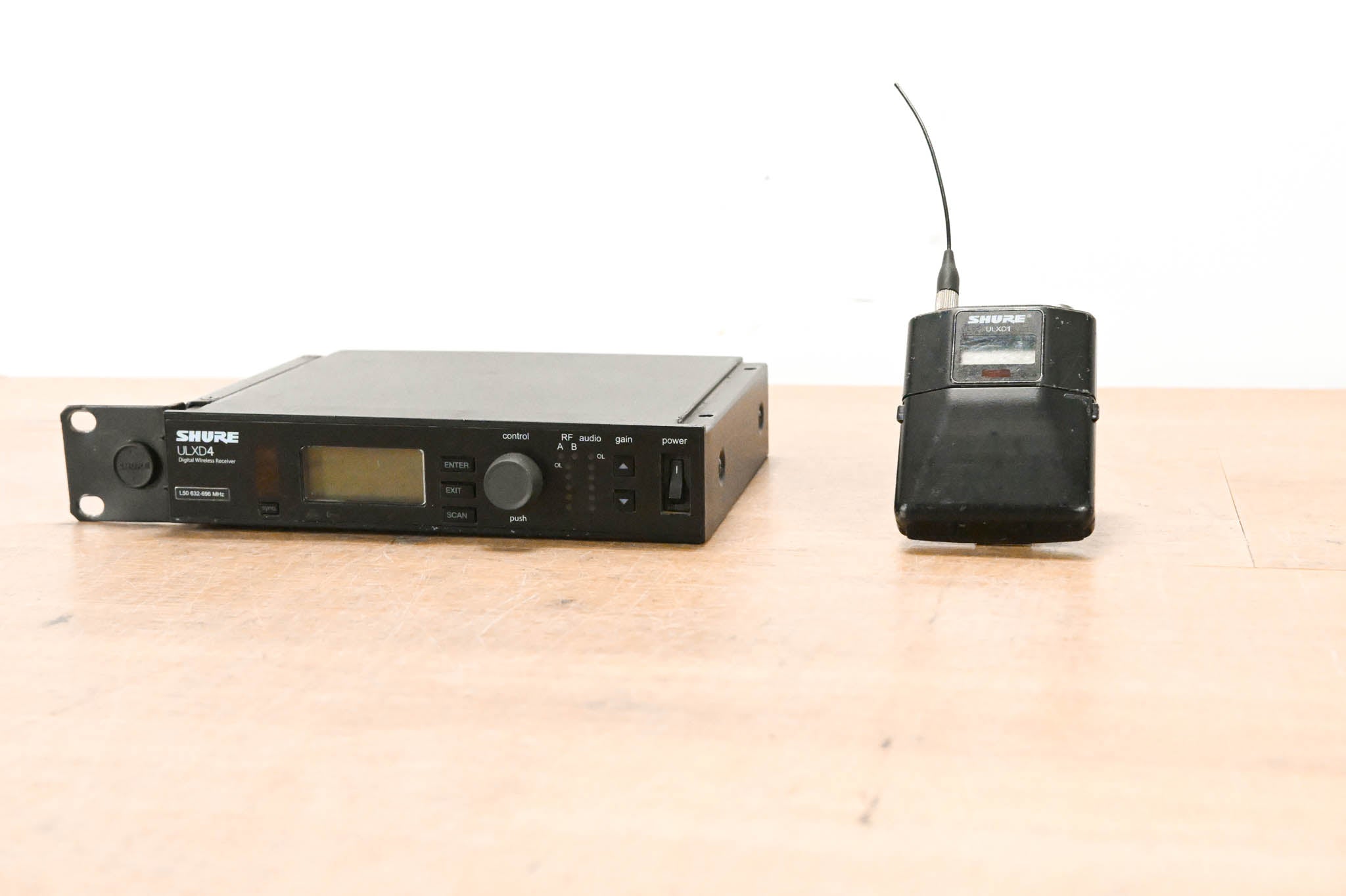 Shure ULXD14 Wireless Belt Pack System - L50 Range (NO POWER SUPPLY)