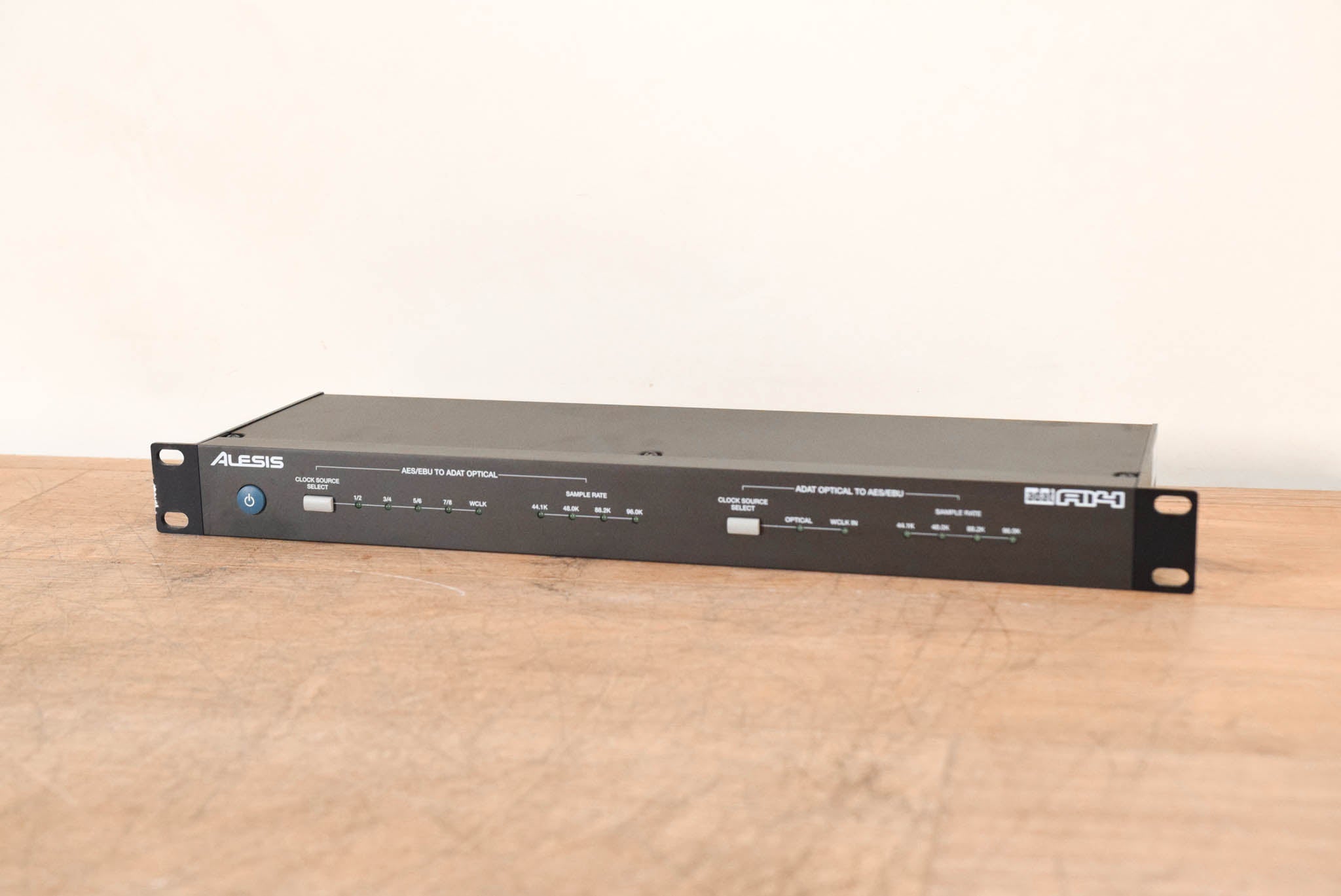 Alesis AI4 8-Channel AES EBU to Optical Interface