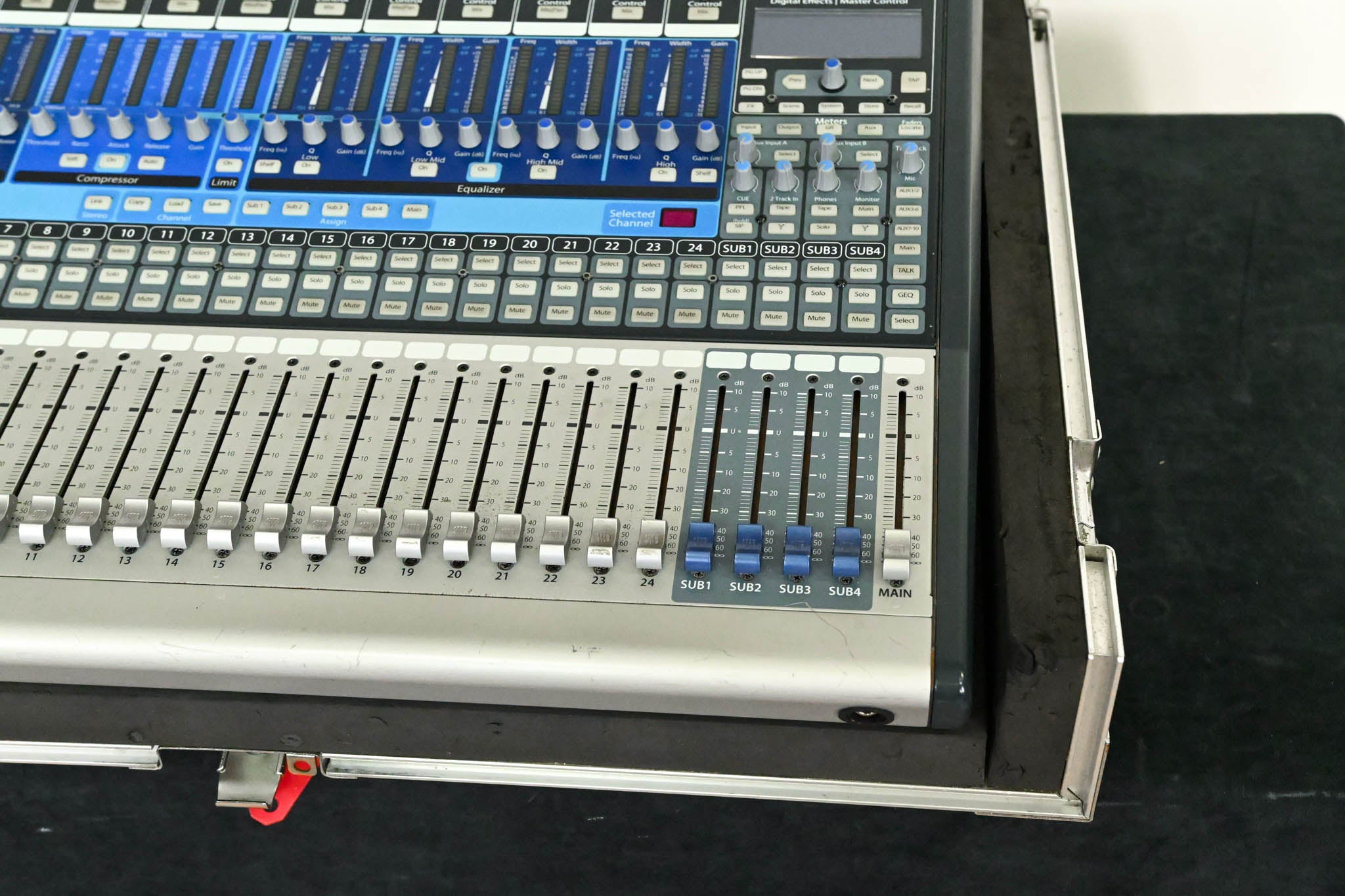 PreSonus StudioLive 24.4.2 24-Channel Digital Audio Mixer with Road Case