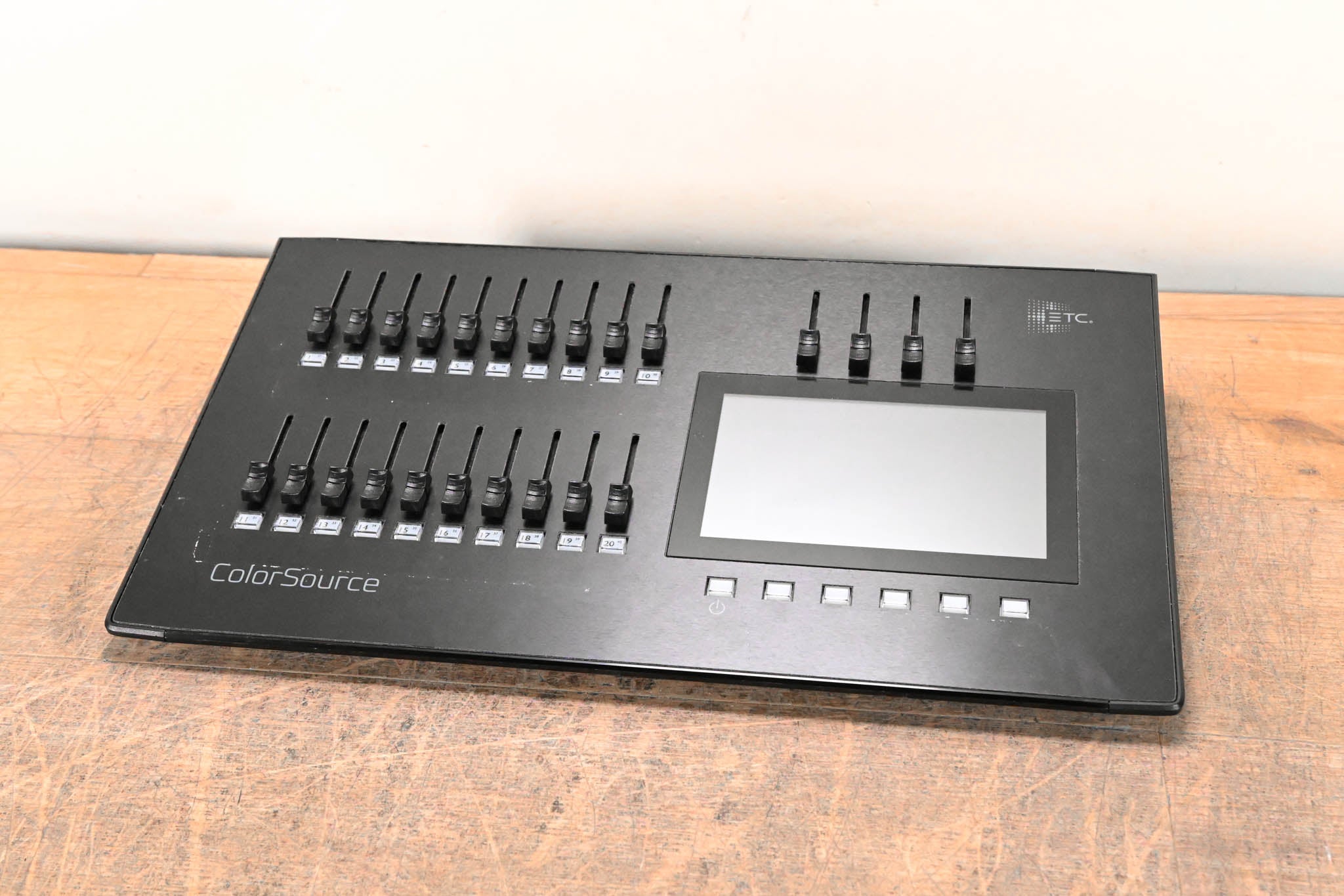 ETC CS20 20-Fader ColorSource Lighting Console (NO POWER SUPPLY)