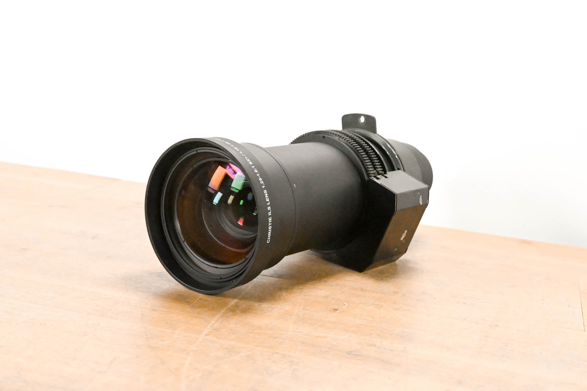 Christie ILS LENS 1.25-1.6:1 SX+/1.16-1.49:1 HD 0.95 3-Chip DLP Lens