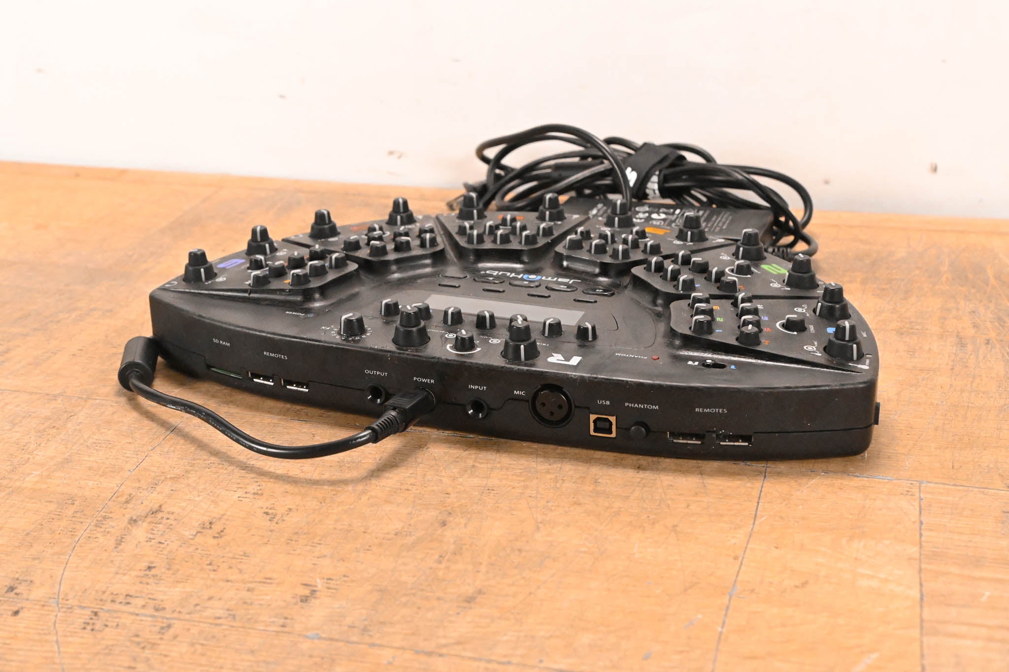 JamHub Tourbus 7-Section Silent Rehearsal Studio System w/ Recording