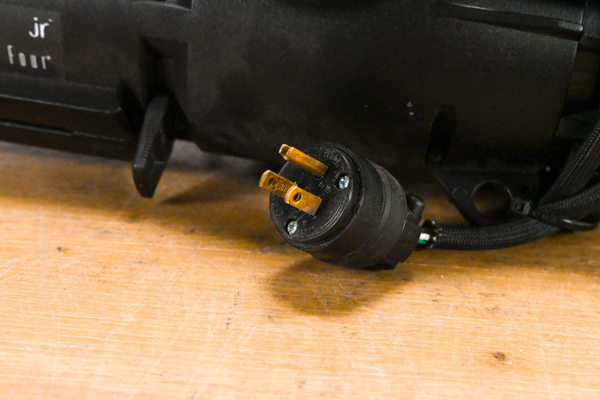 ETC Source Four Jr 26 Degree 575 Ellipsoidal Light