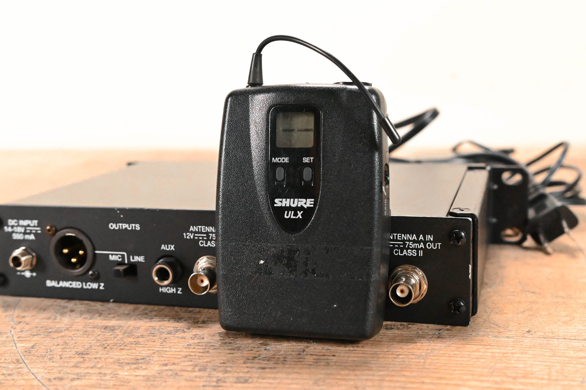 Shure ULXP14 Bodypack Wireless System - J1 Band: 554-590 MHz