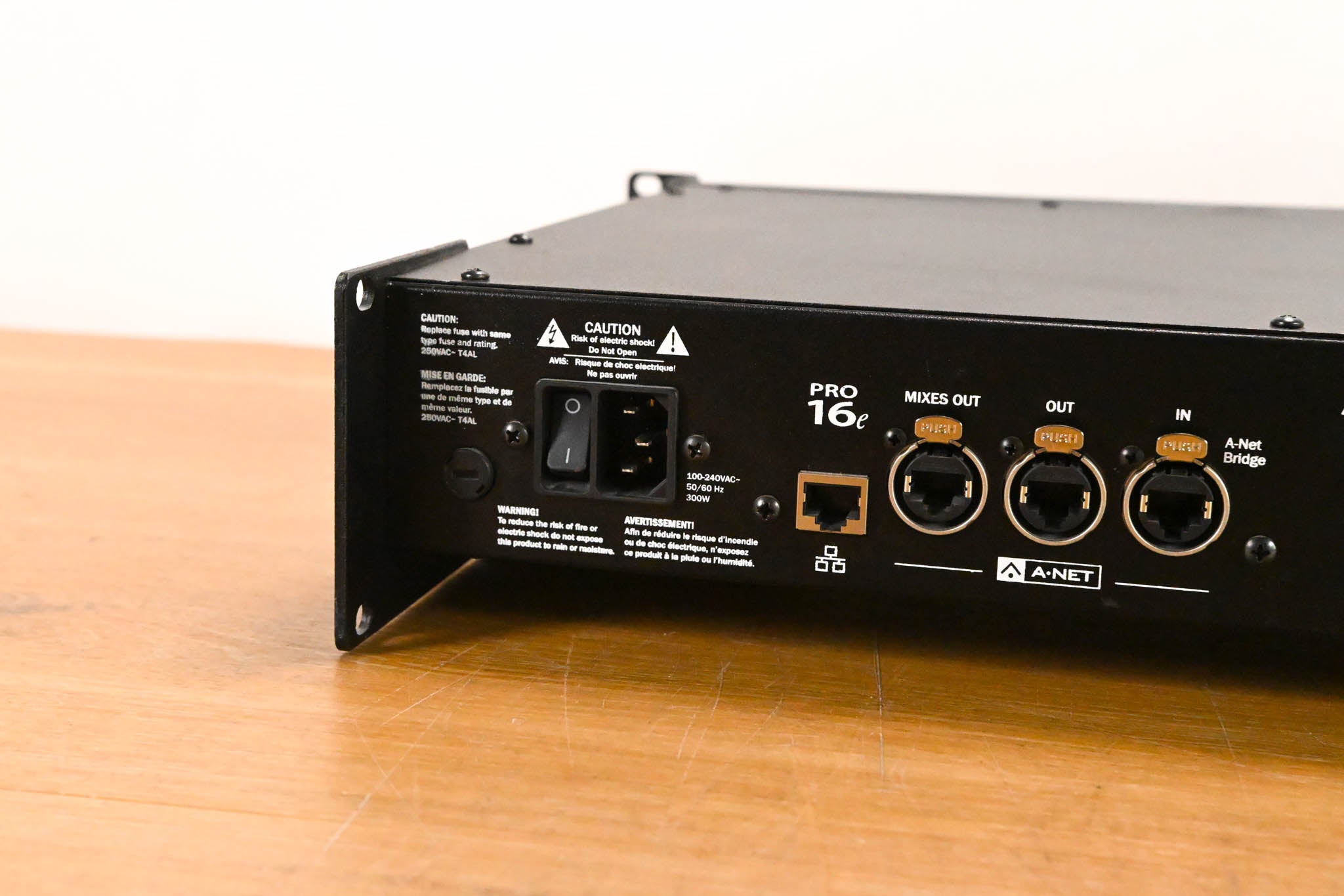 Aviom D800 A-Net Distributor