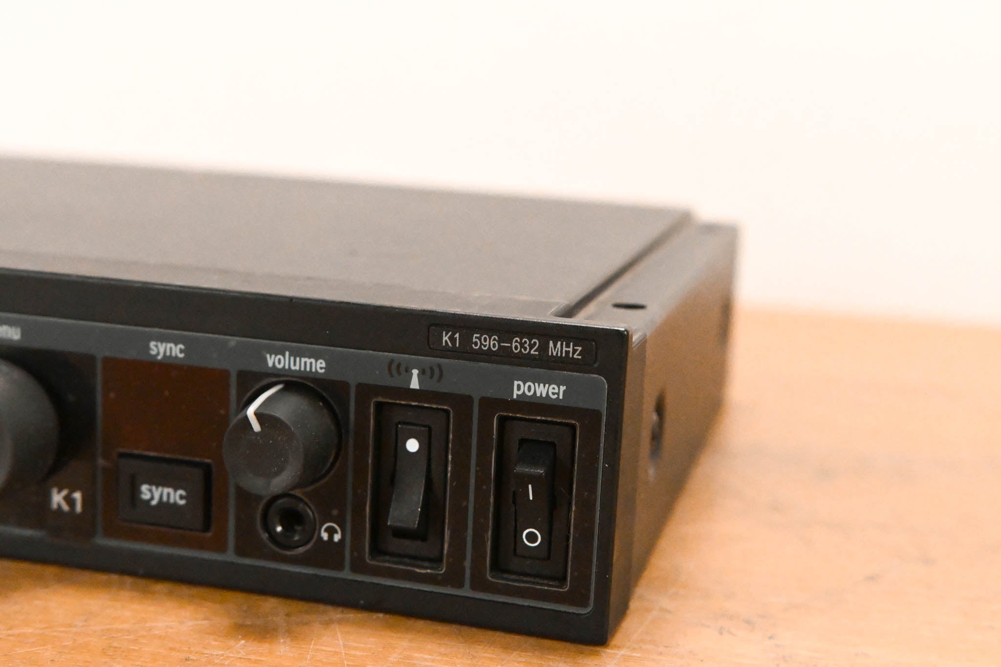 Shure PSM 900 Wireless IEM System K1 Band: 596-632MHz NO POWER SUPPLY