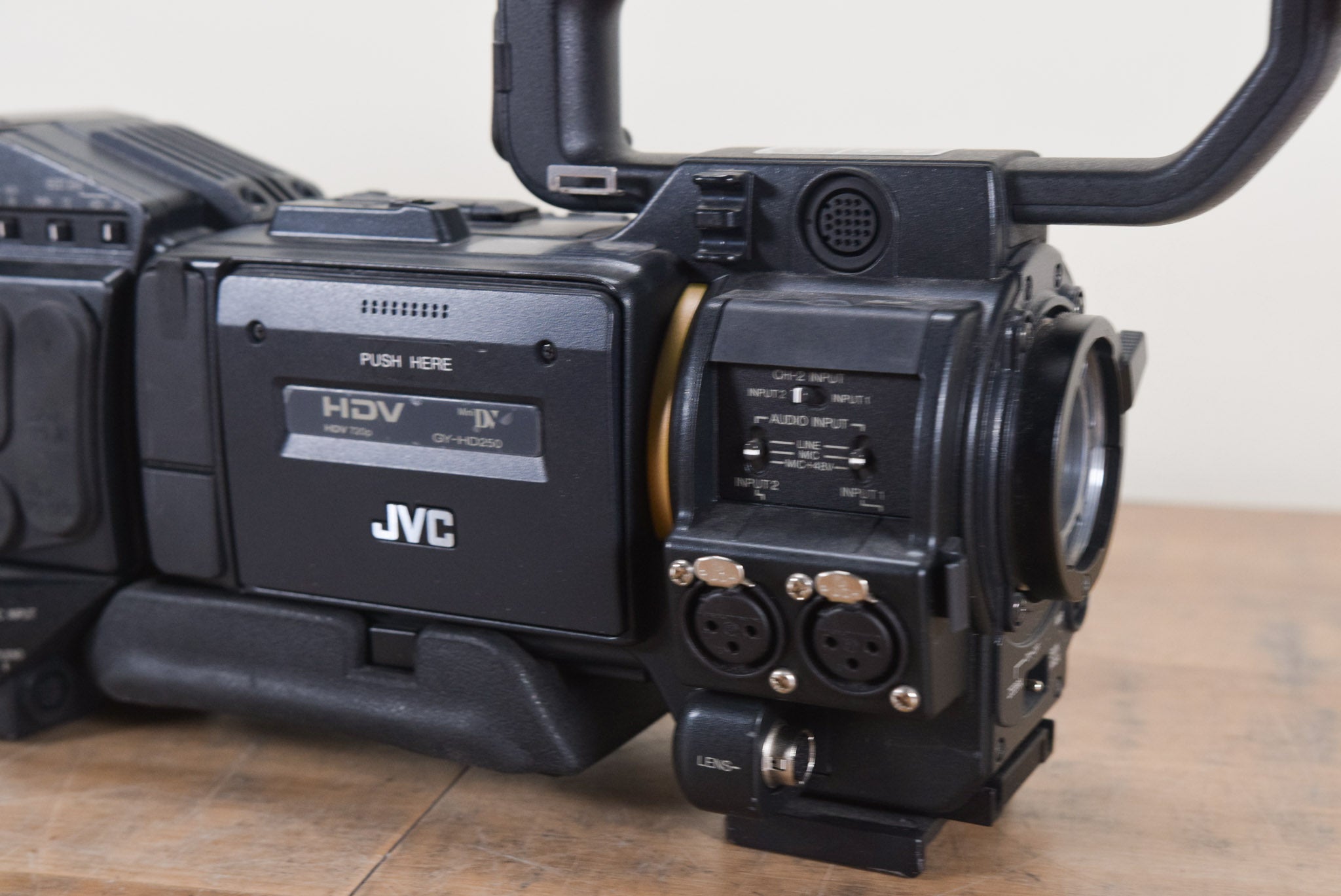 JVC GY-HD250CHU 1/3" 3-CCD Professional HDV Camcorder