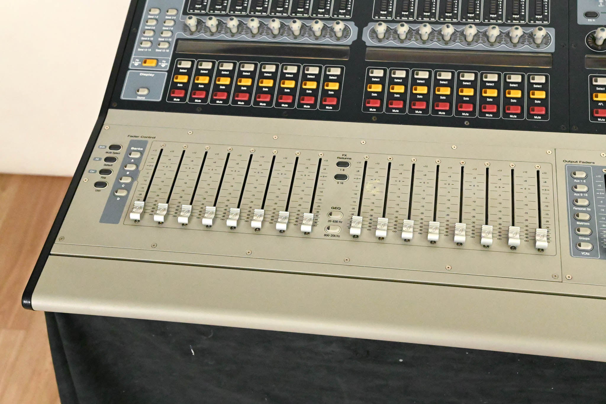 Digidesign VENUE Profile Digital Mixing Console with Mix Rack