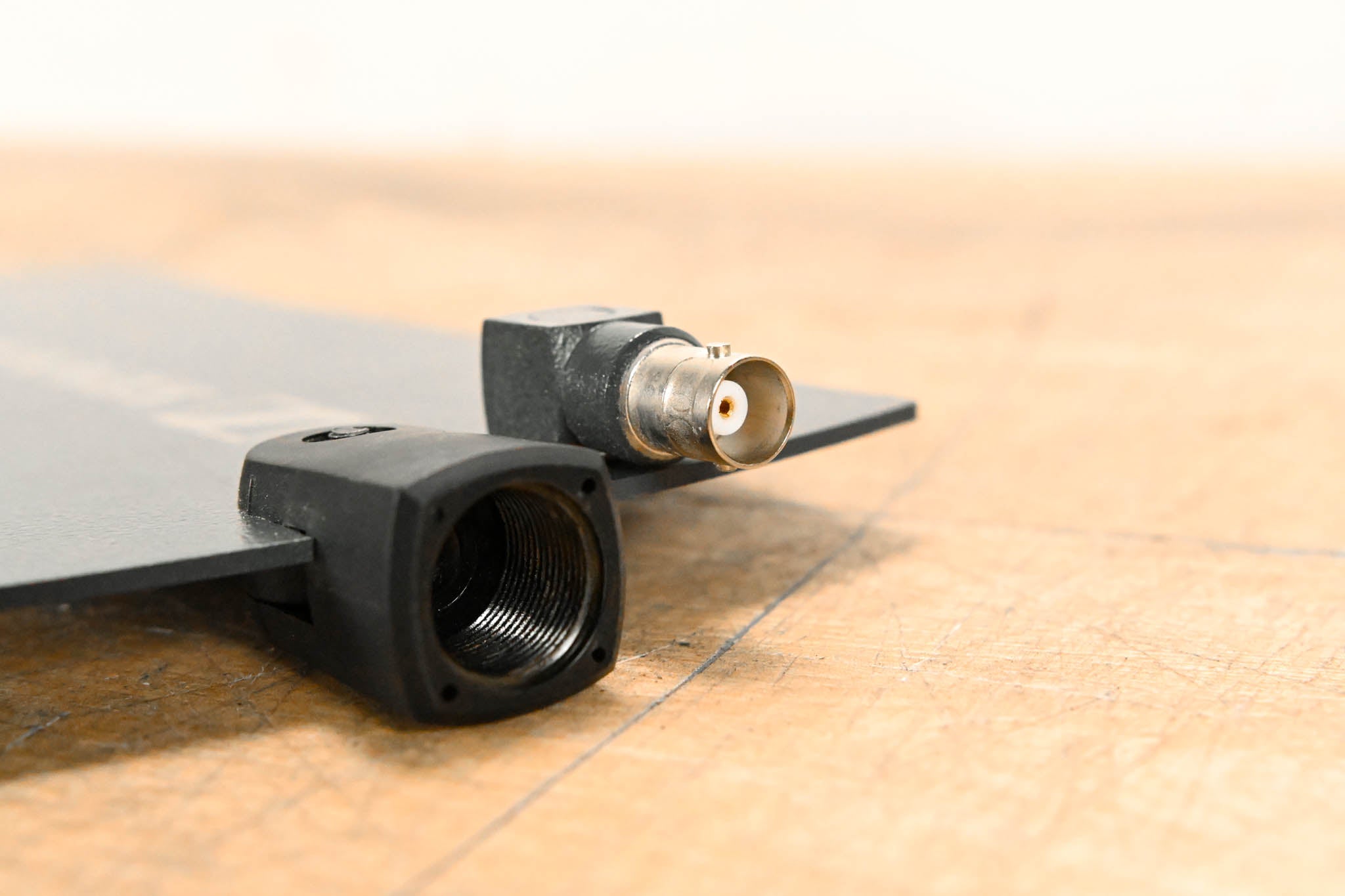 Sennheiser A 1031-U Omnidirectional UHF Antenna