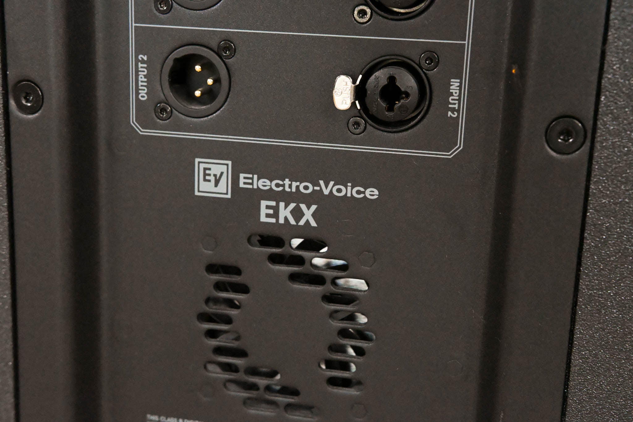 Electro-Voice (EV) EKX-18SP 1300W 18" Powered Subwoofer