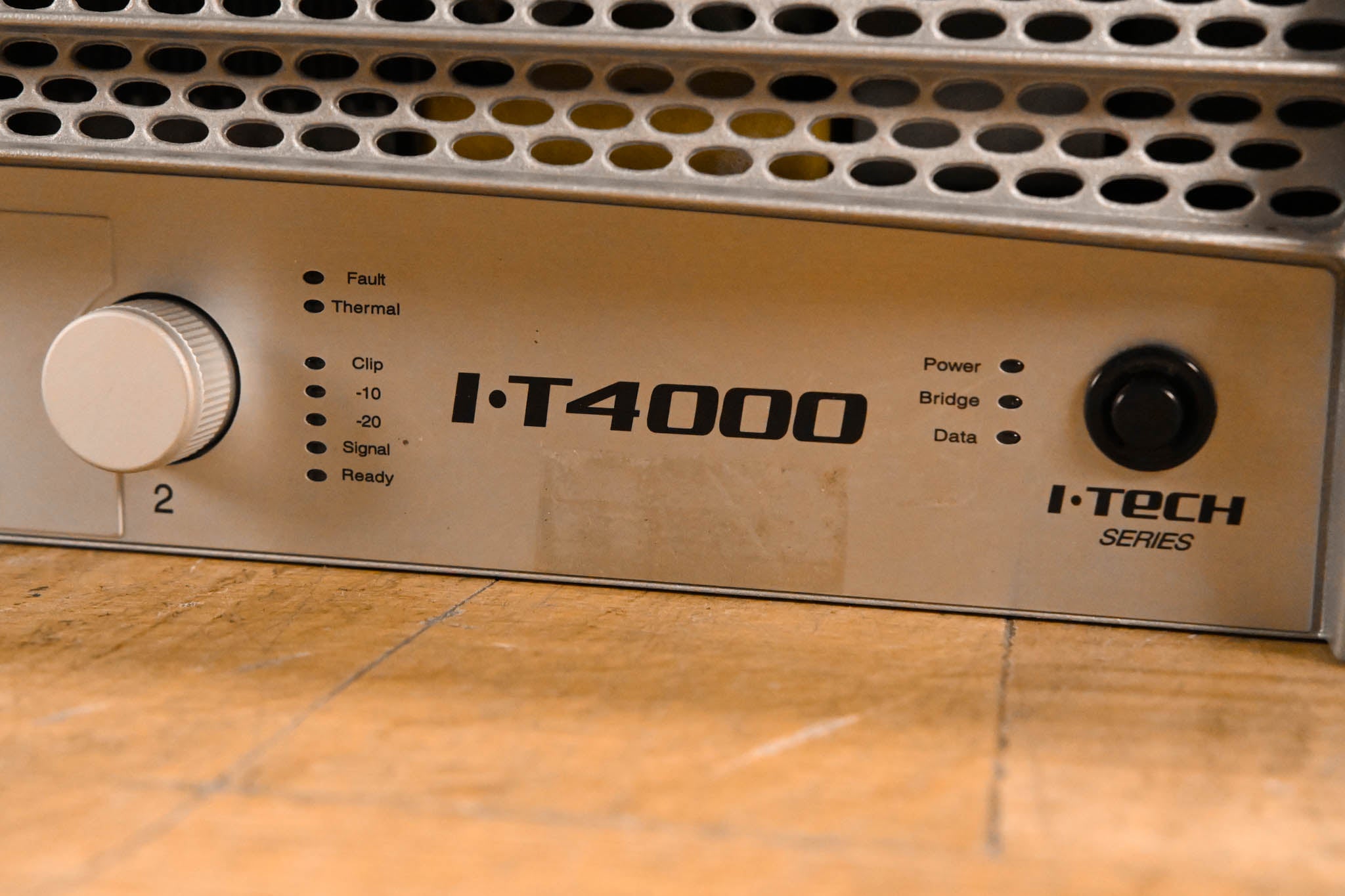 Crown I-Tech 4000 2-Channel Power Amplifier