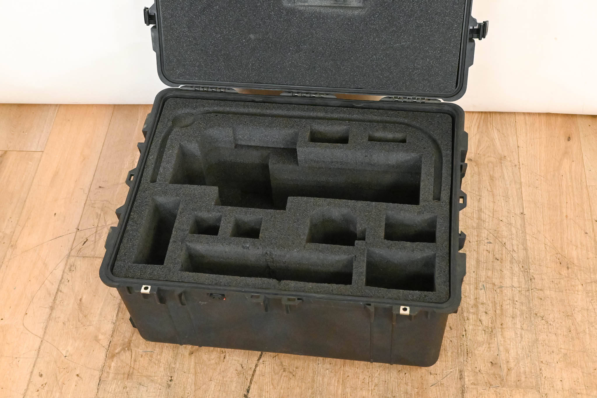 Pelican 1630 Protector Transport Case with Foam