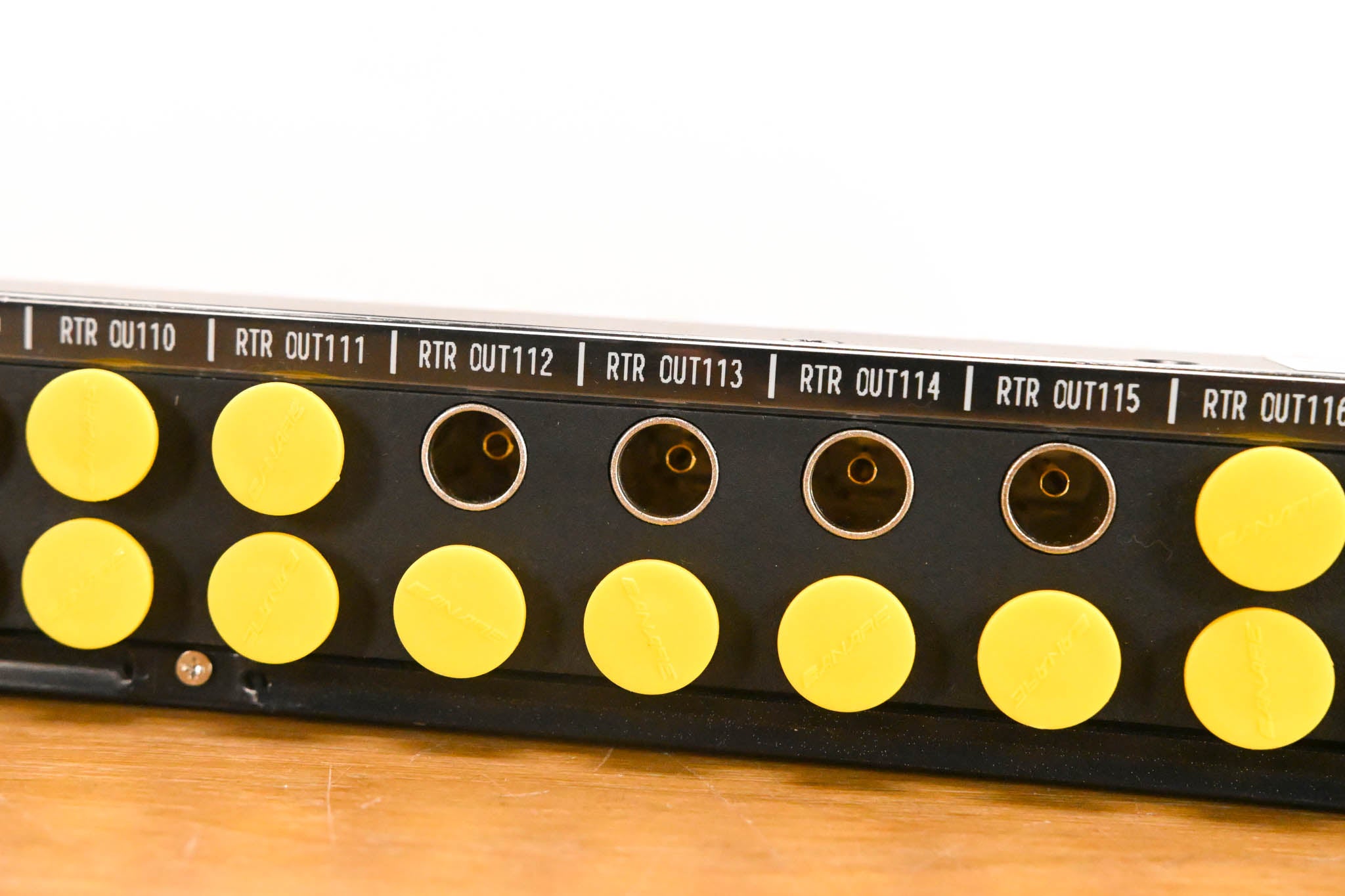 Canare 20DV 1U Normaled Video Patch Bay w/ DVJB-W 3G/HD-SDI Modules