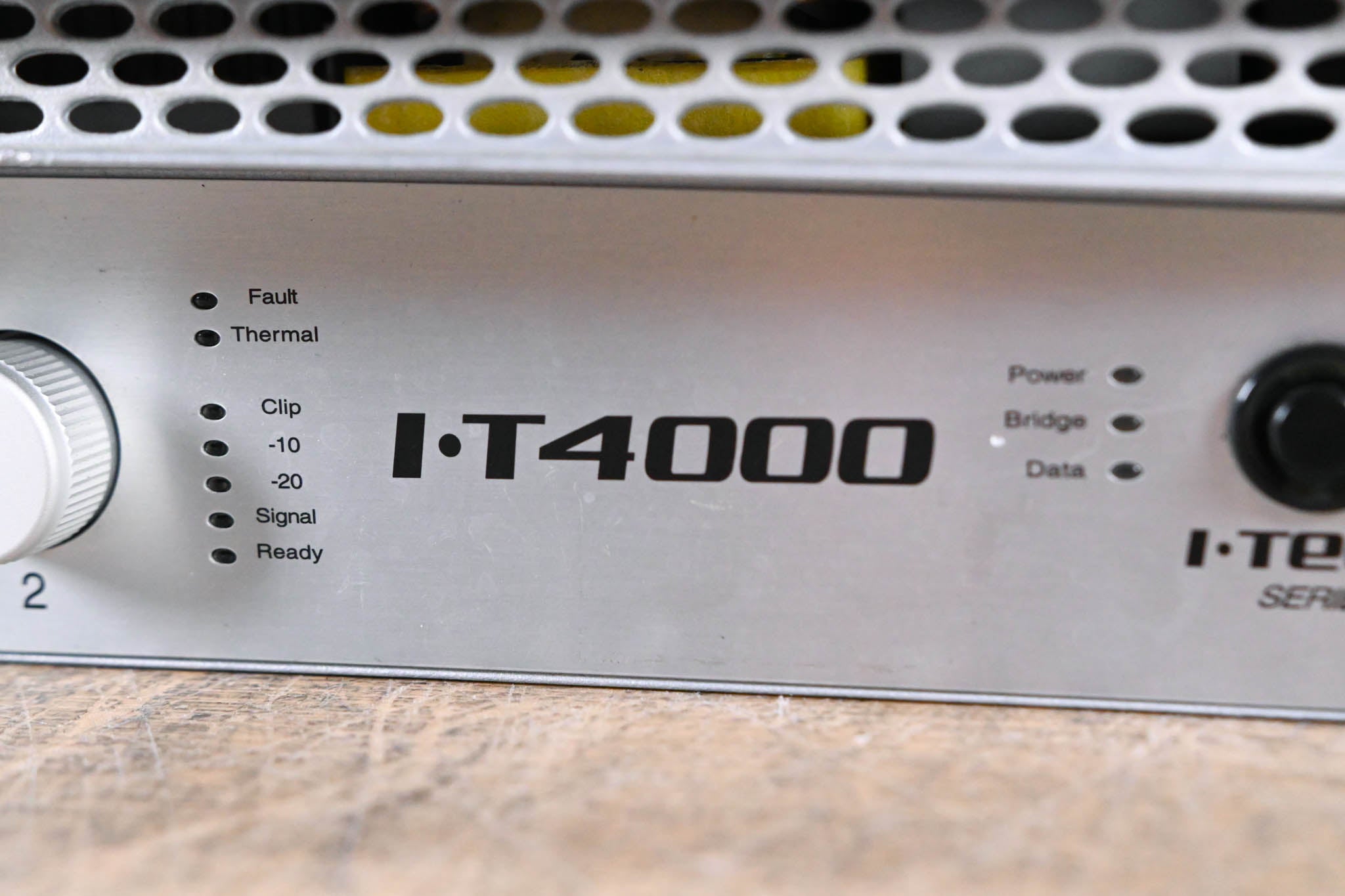 Crown I-Tech 4000 2-Channel Power Amplifier