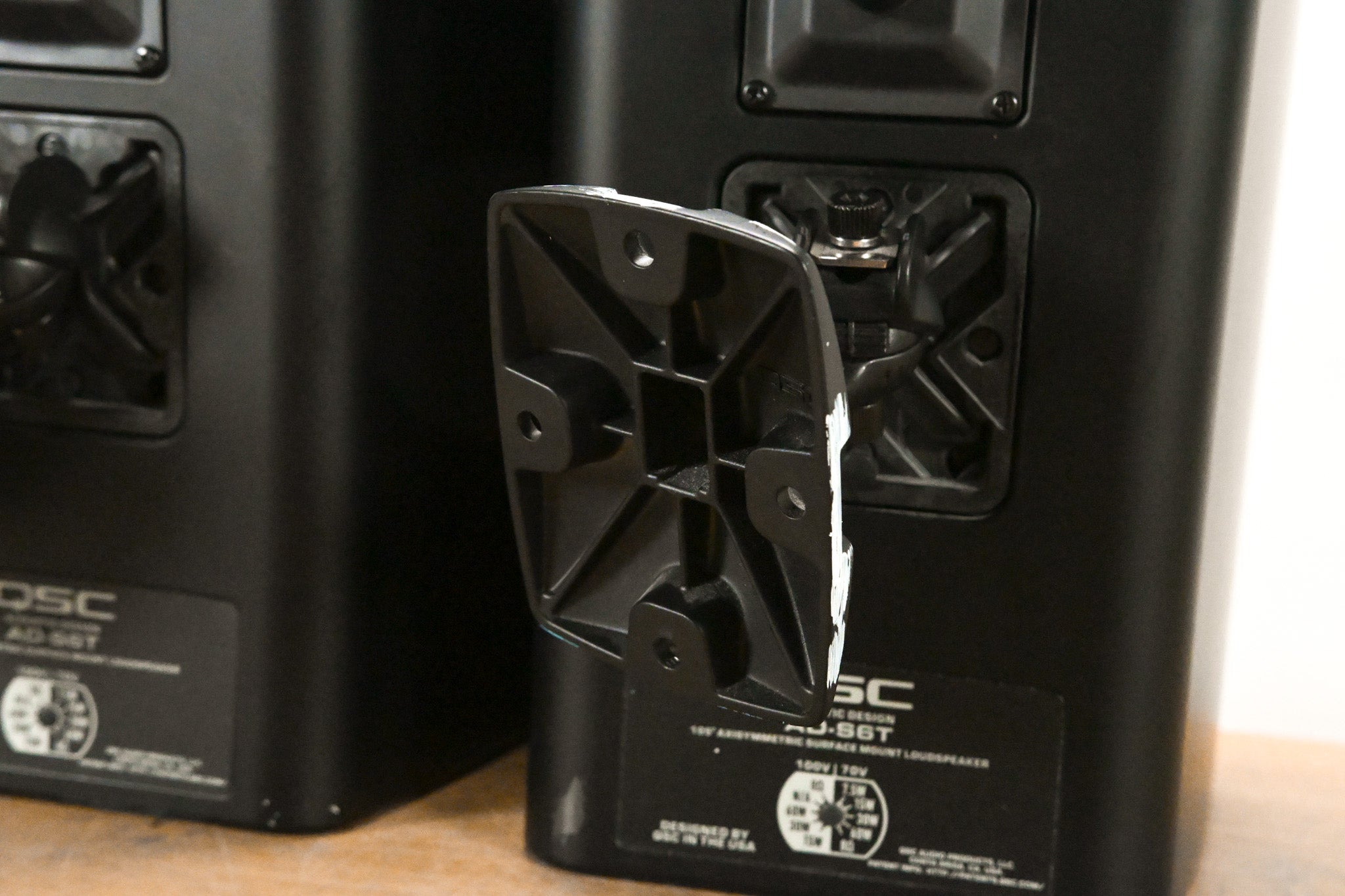 QSC AD-S6T AcousticDesign Series 6.5" 2-Way 150W Loudspeaker (PAIR)