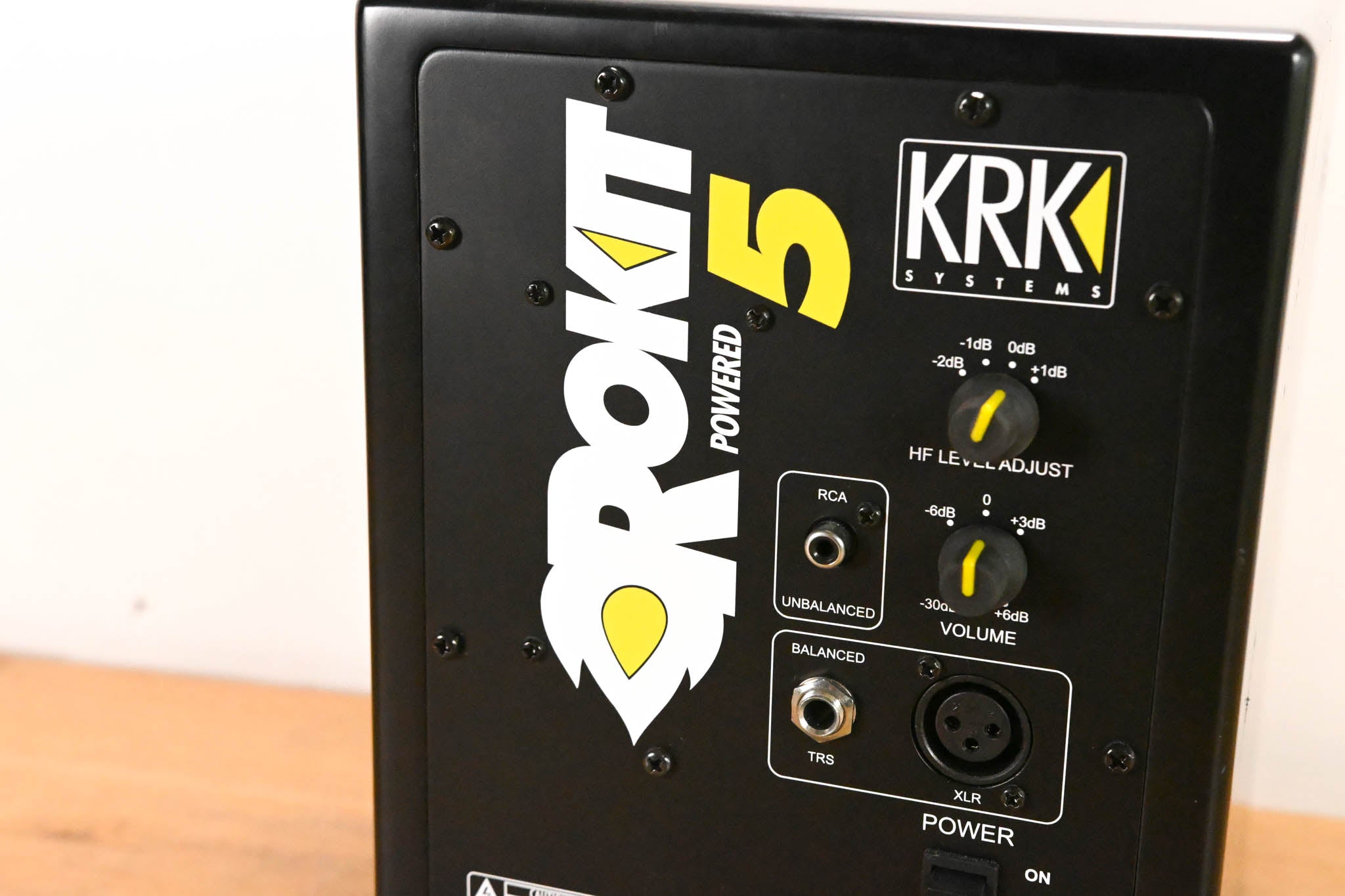 KRK Rokit 5 G1 5-inch Powered Studio Monitor