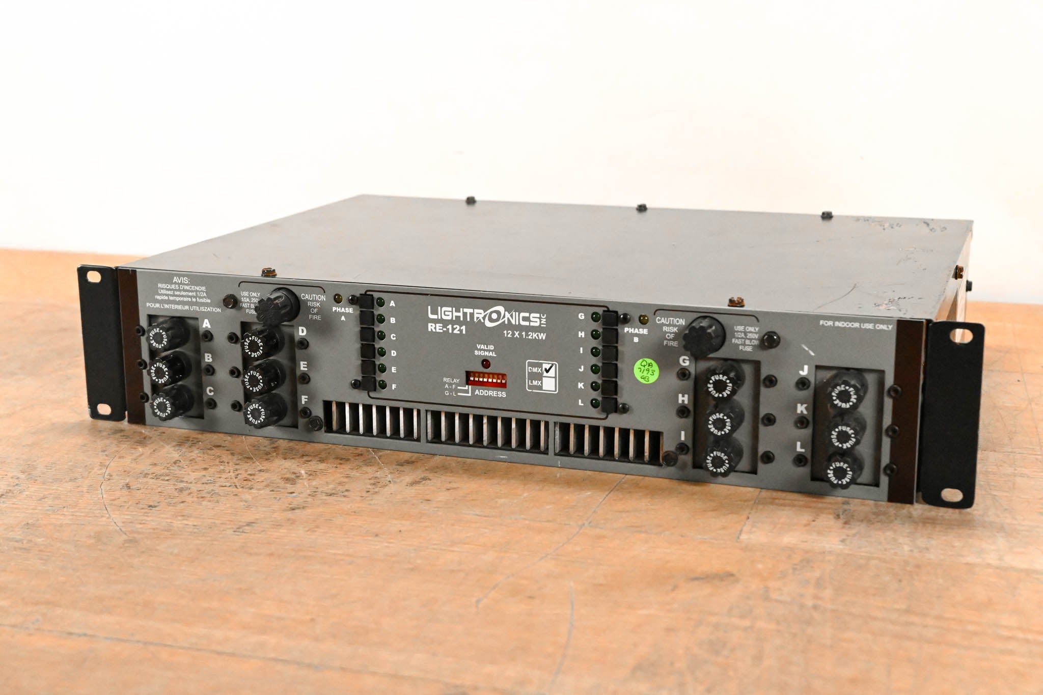 Lightronics RE-121 12 x 1200W Rack-Mountable Dimmer