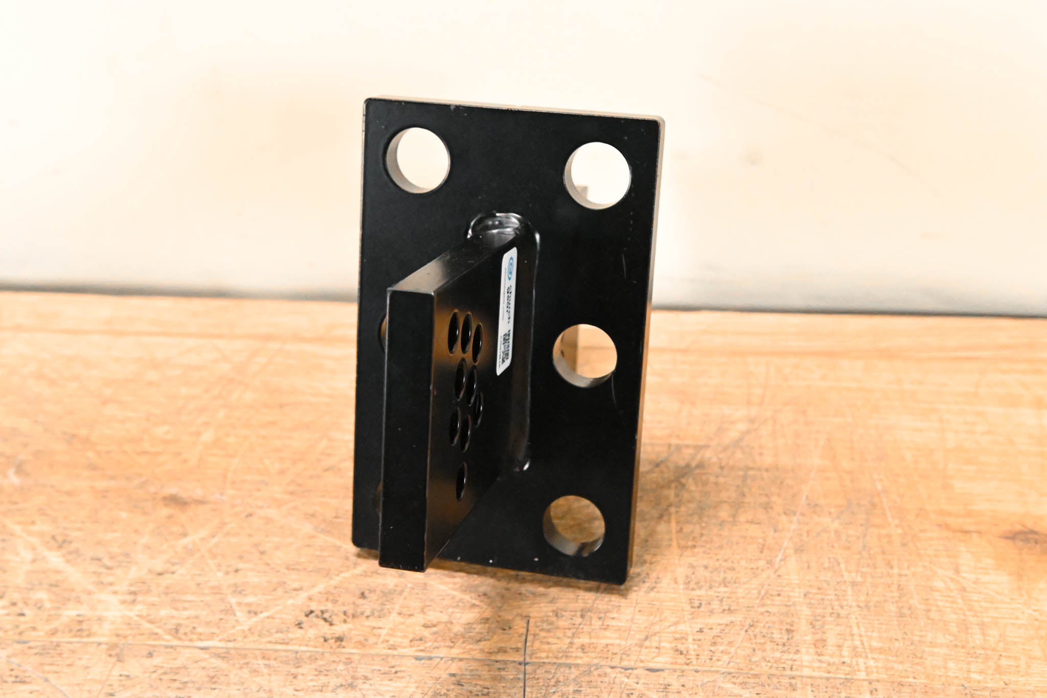 Electro-Voice (EV) HRK-1B Horizontal Mounting Plates for EVF Series