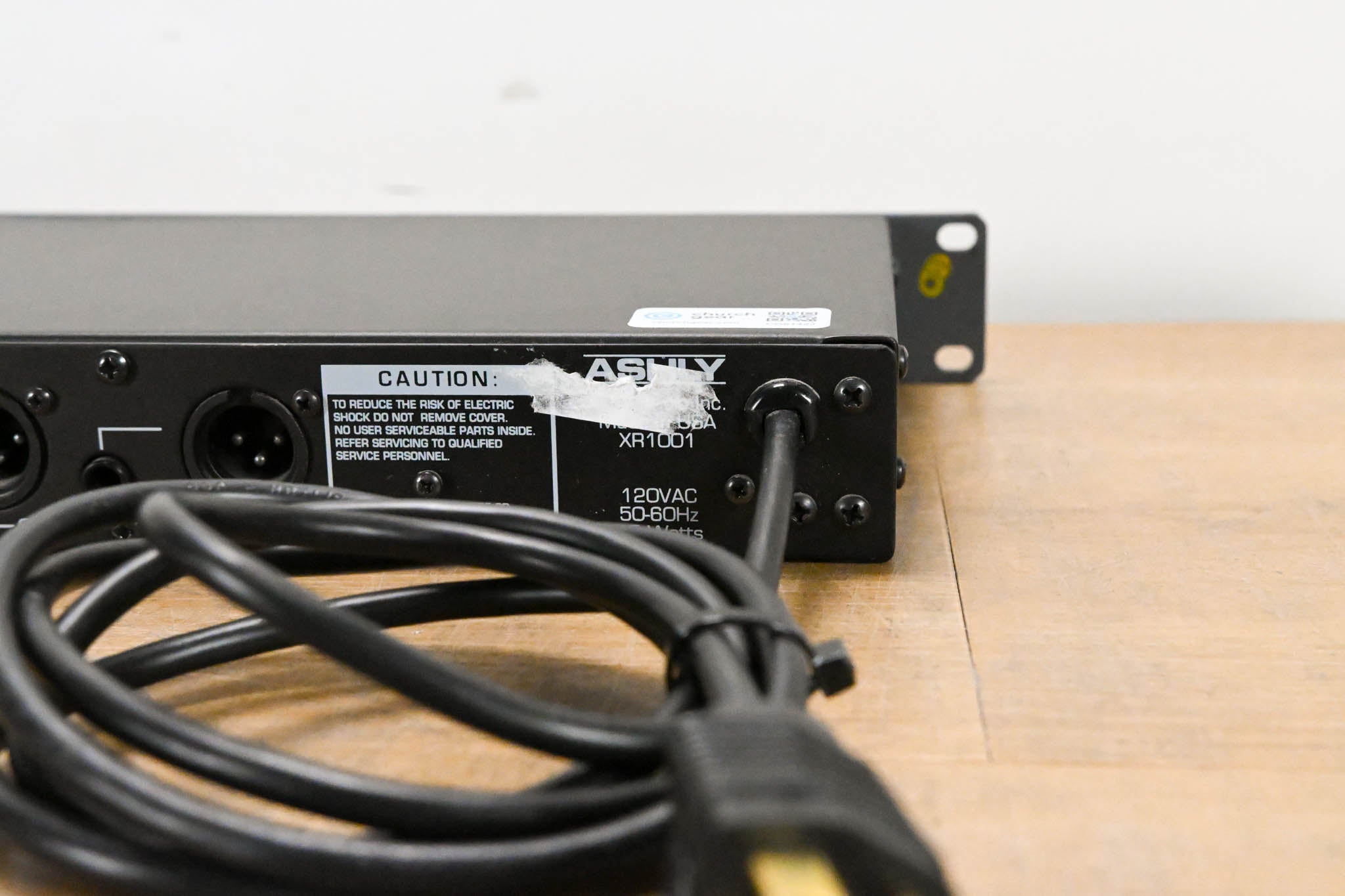 Ashly XR-1001 Stereo 2-Way, Mono 3-Way Crossover