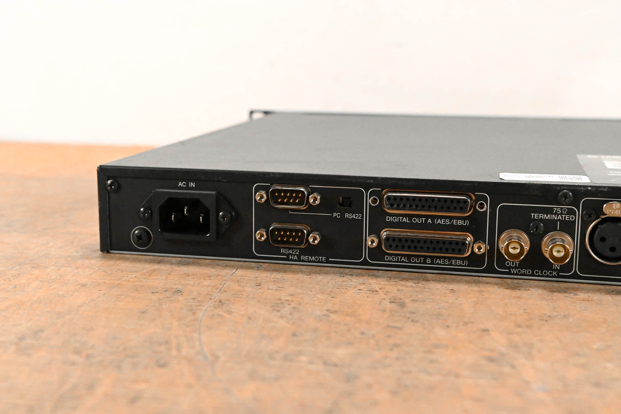 Yamaha AD8HR AD Converter with Remote Preamp