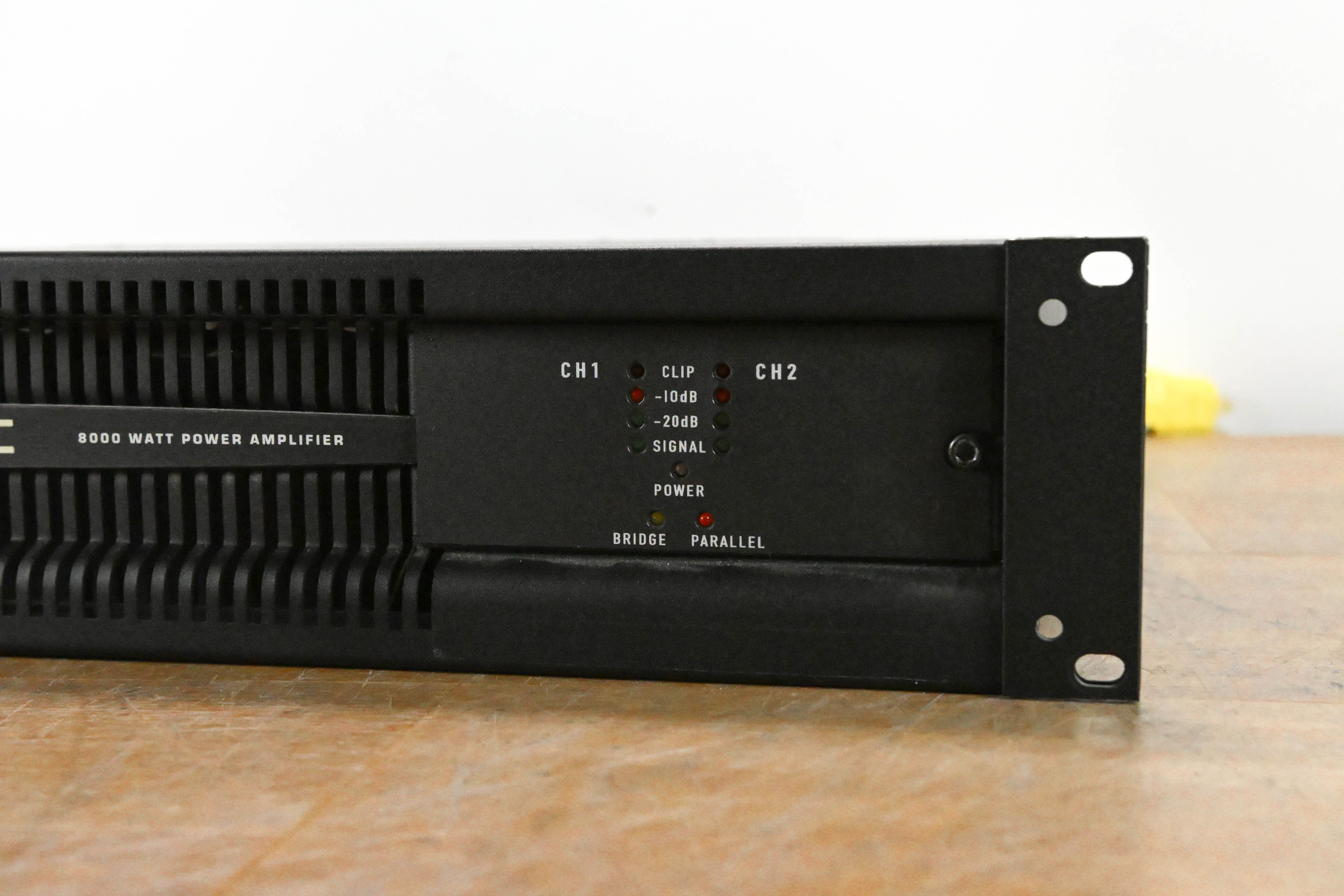QSC PL380 Powerlight 3 Series 2-Channel Power Amplifier