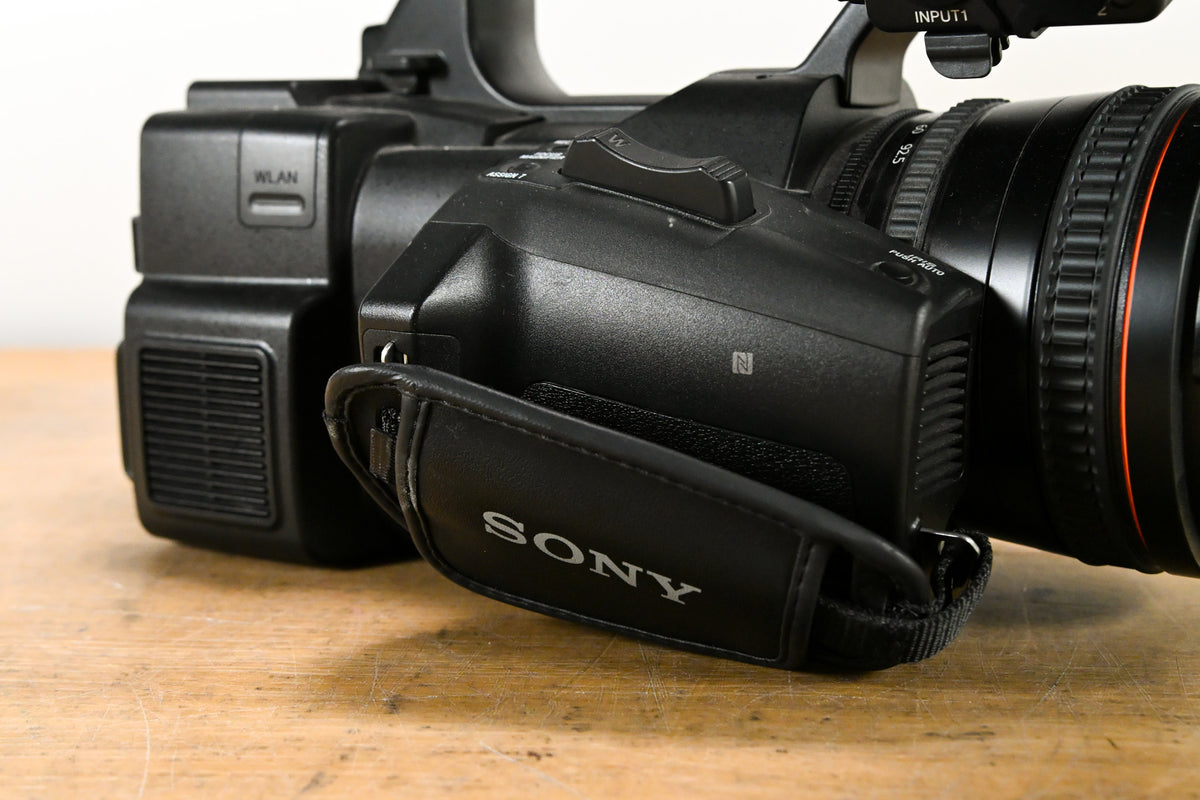 Sony PXW-X180 Full HD XDCAM Handheld Camcorder