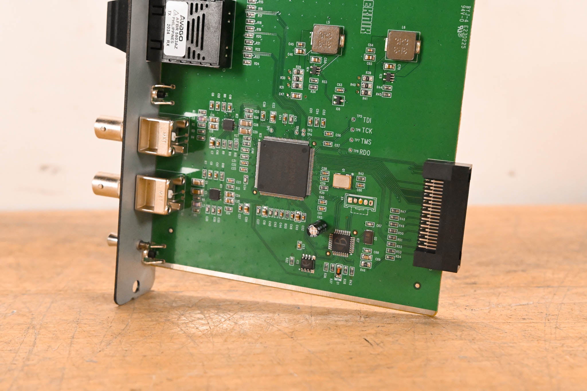 Klark Teknik DN32-MADI 32-Channel MADI Expansion Module