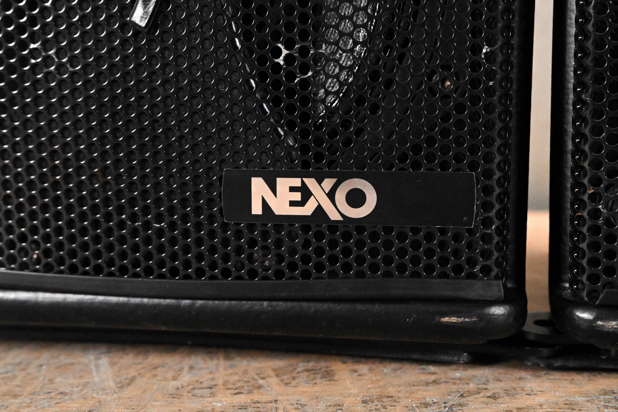 NEXO GEO S805 Compact High-Output Array Module (PAIR)