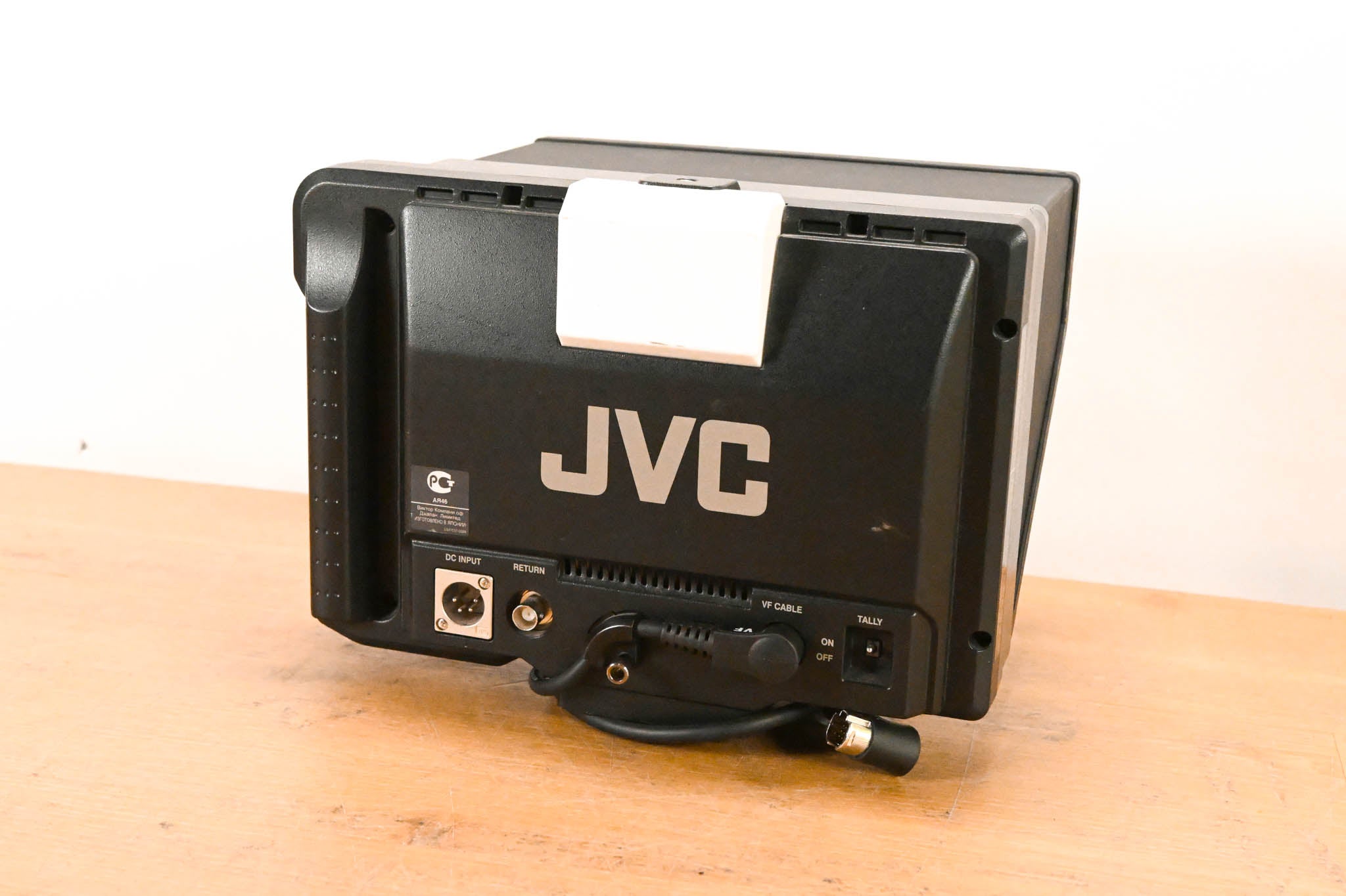 JVC VF-HP840U 8.4-inch HD/SD Studio Viewfinder