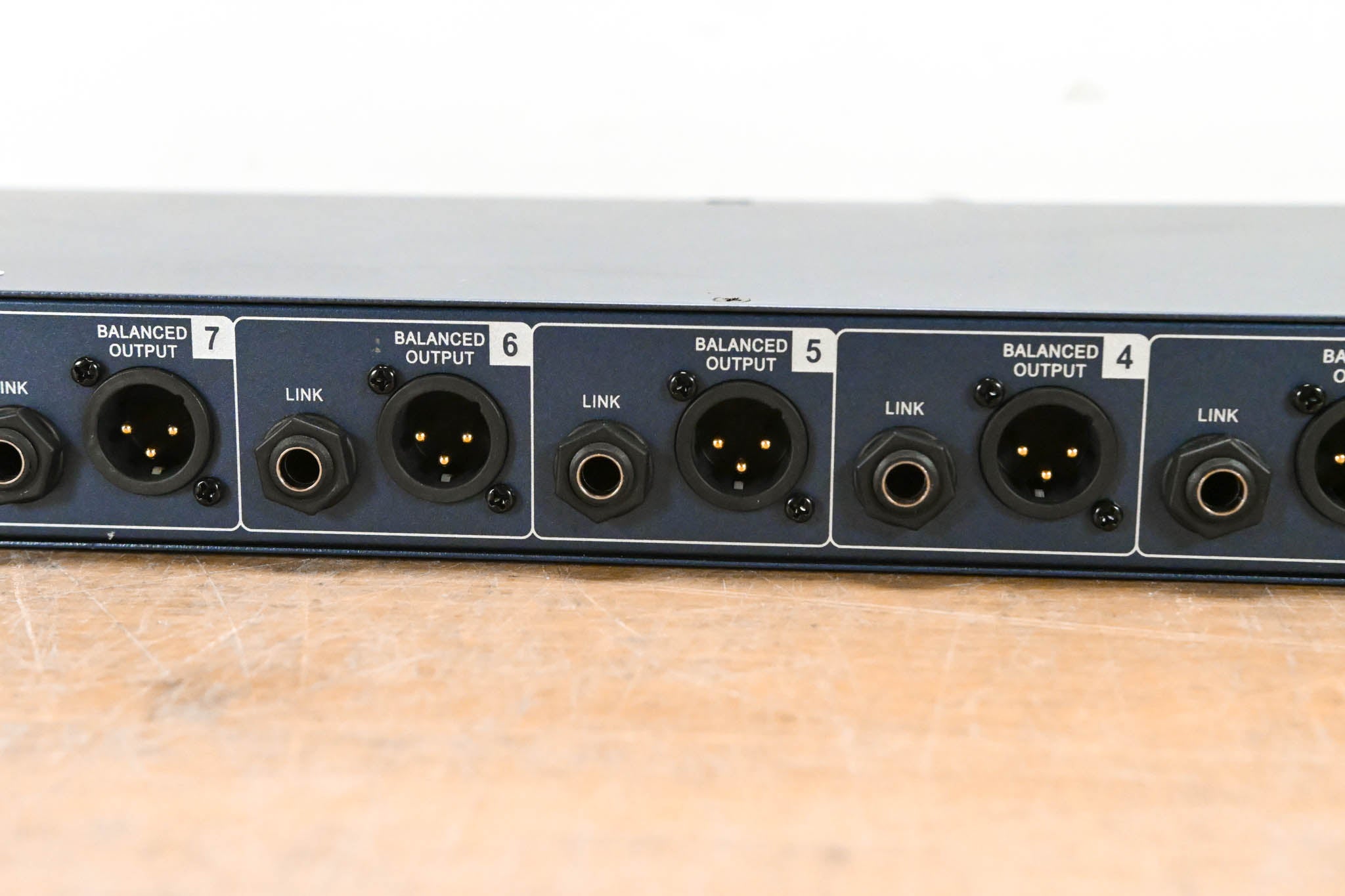 Palmer Pan 16 8/16 Channel Passive DI Box