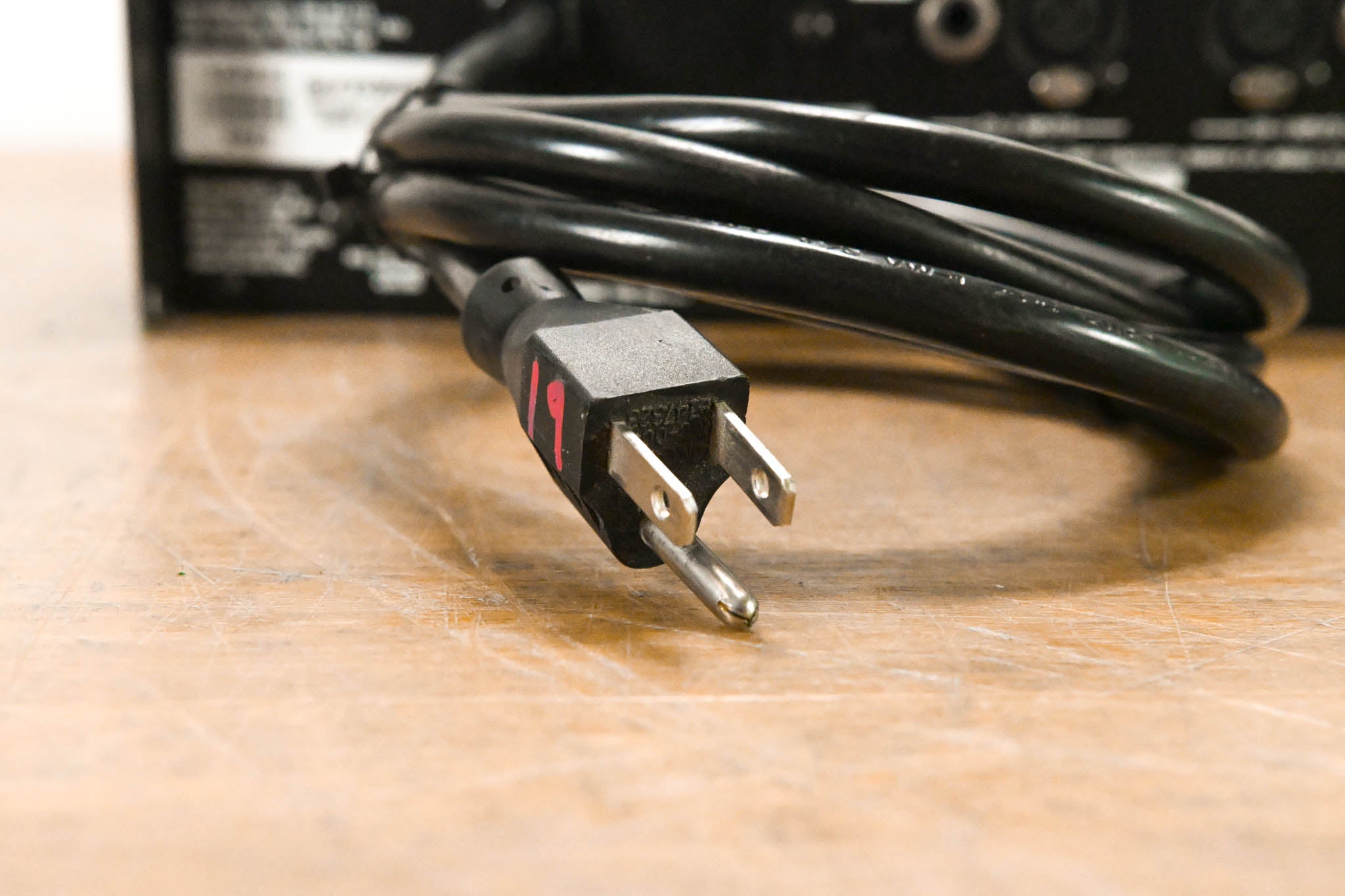 Crown Macro-Tech 602 2-Channel Power Amplifier