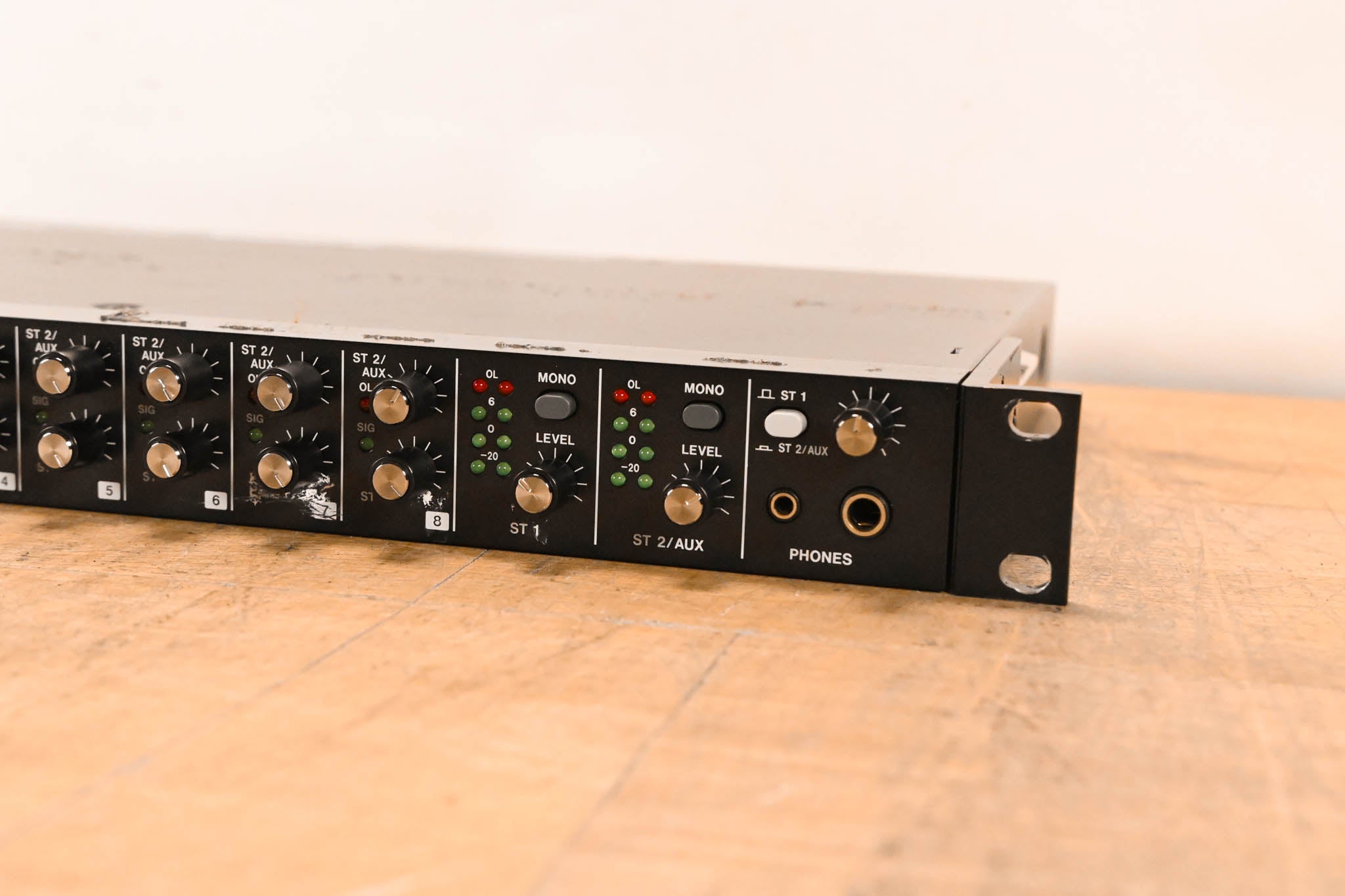 TASCAM LM-8ST Rackmount Line Mixer