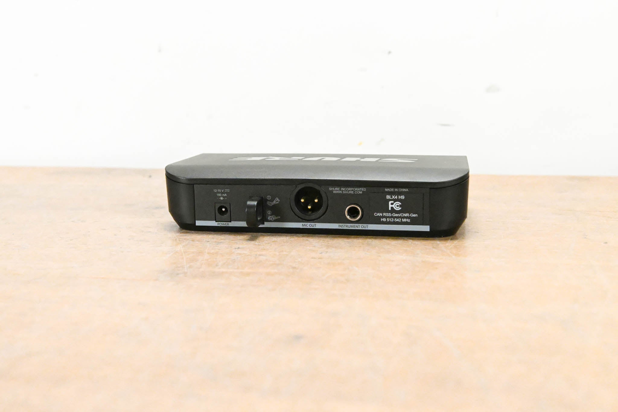 Shure BLX14 Bodypack Wireless System - H9 Band: 512-542 MHz (NO PSU)