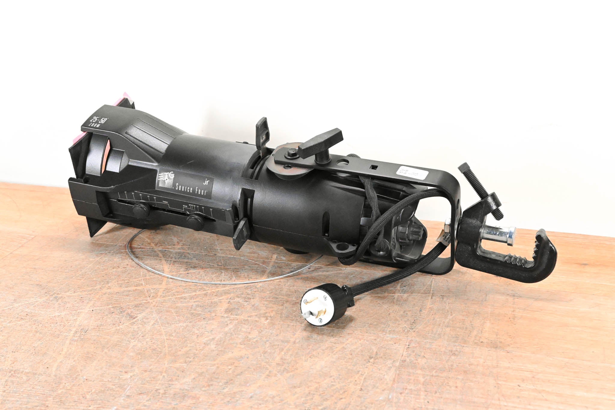 ETC Source Four Jr 25-50 Degree Zoom 575 Ellipsoidal Light