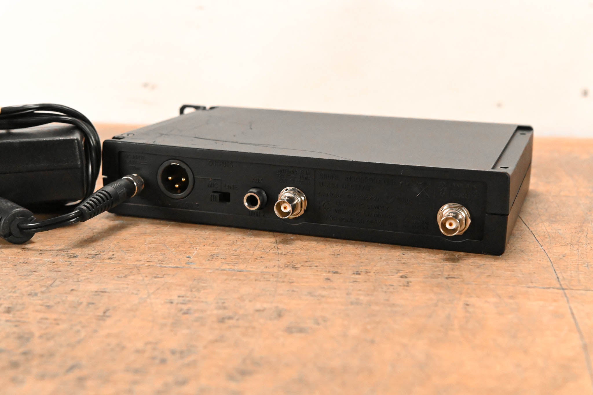 Shure ULXS14 Bodypack Wireless System - J1 Band: 554-590 MHz