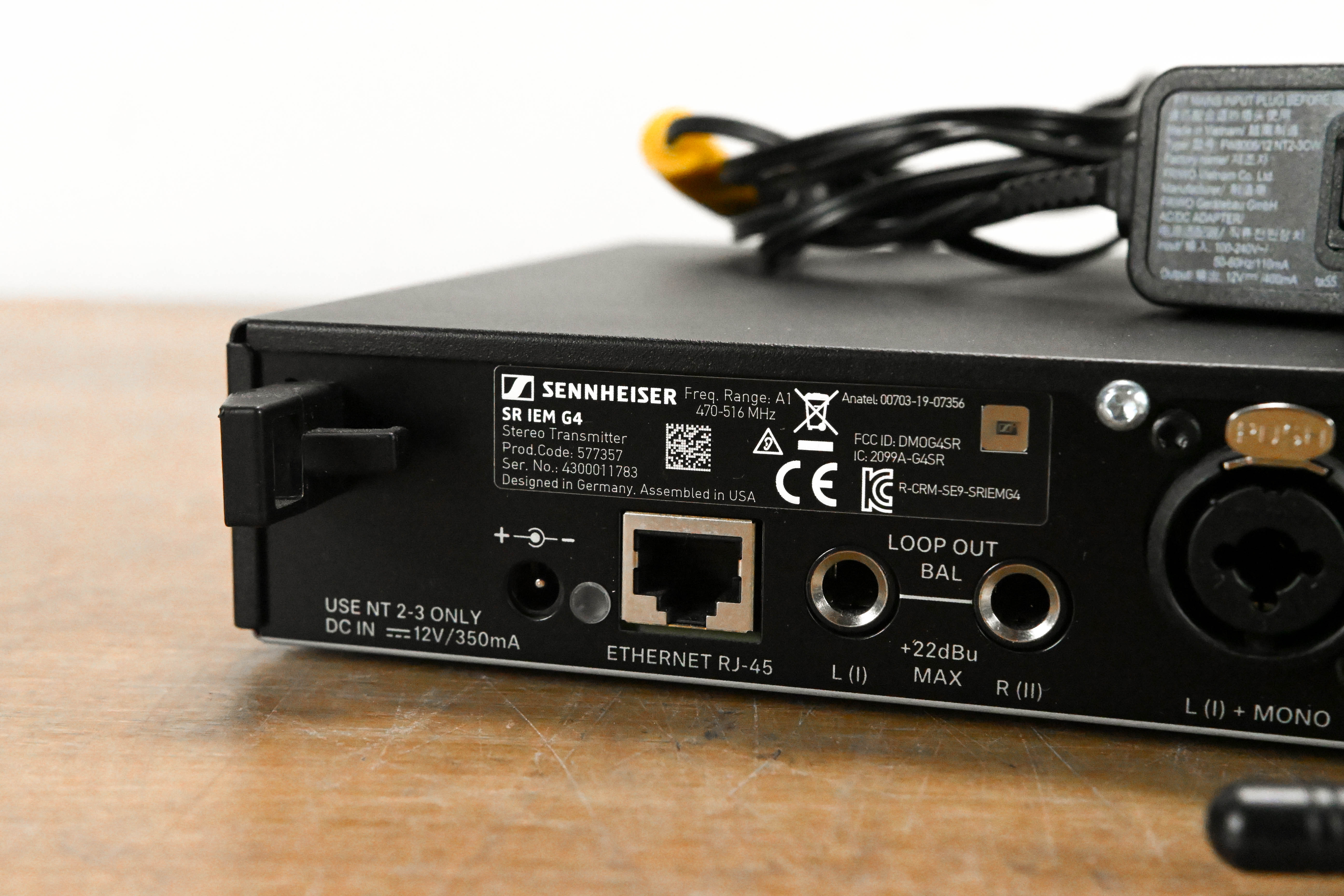 Sennheiser SR IEM G4 Wireless IEM Transmitter - A1 Range: 470-516 MHz