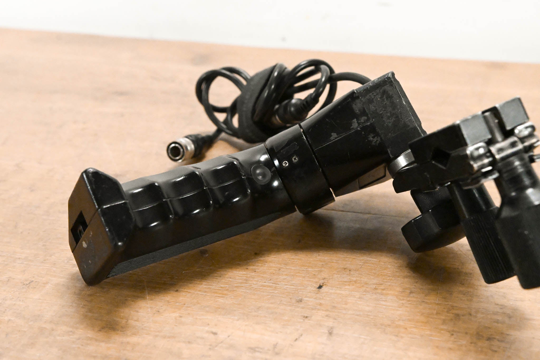 Fujinon SRD-51B Zoom Controller with MCA-1A Mounting Clamp