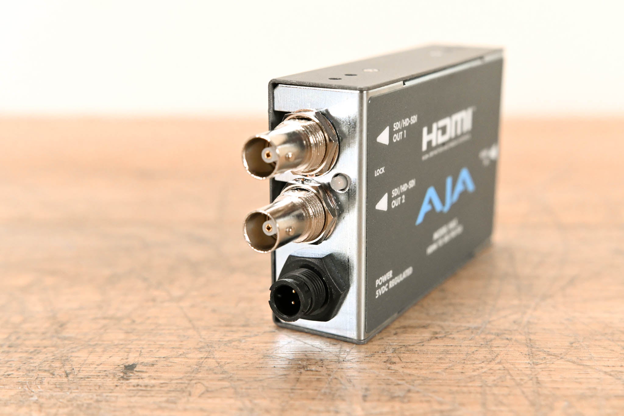 その他 AJA HA5 HDMI to SDI/HD-SDI AJA HDMI to SDI Converter – MP&E Cameras and Lighting