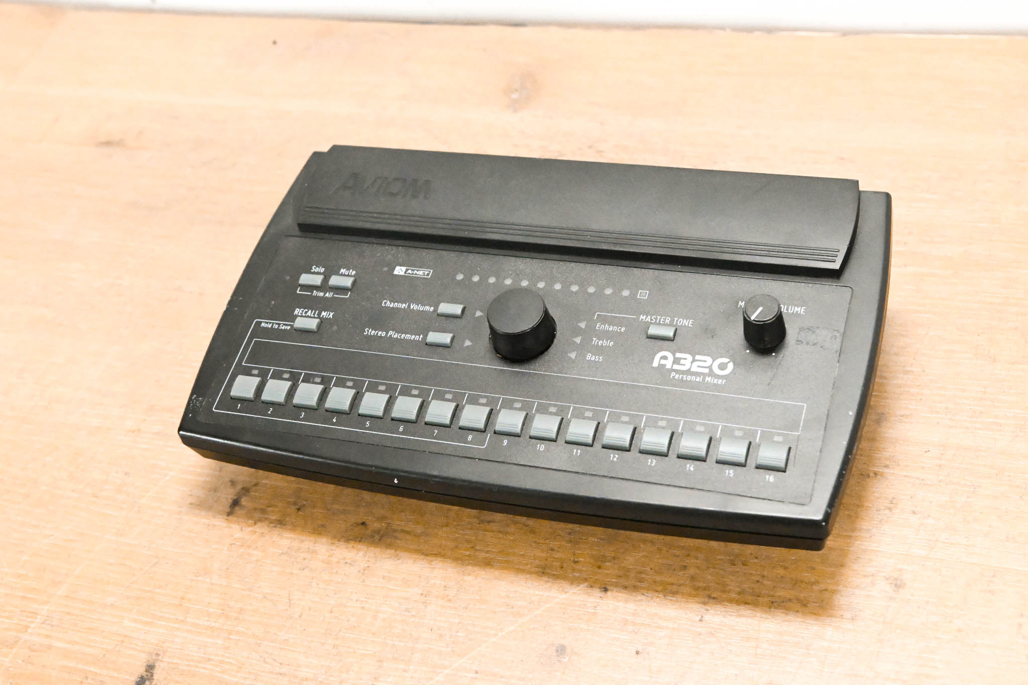 Aviom A320 16-Channel Personal Mixer